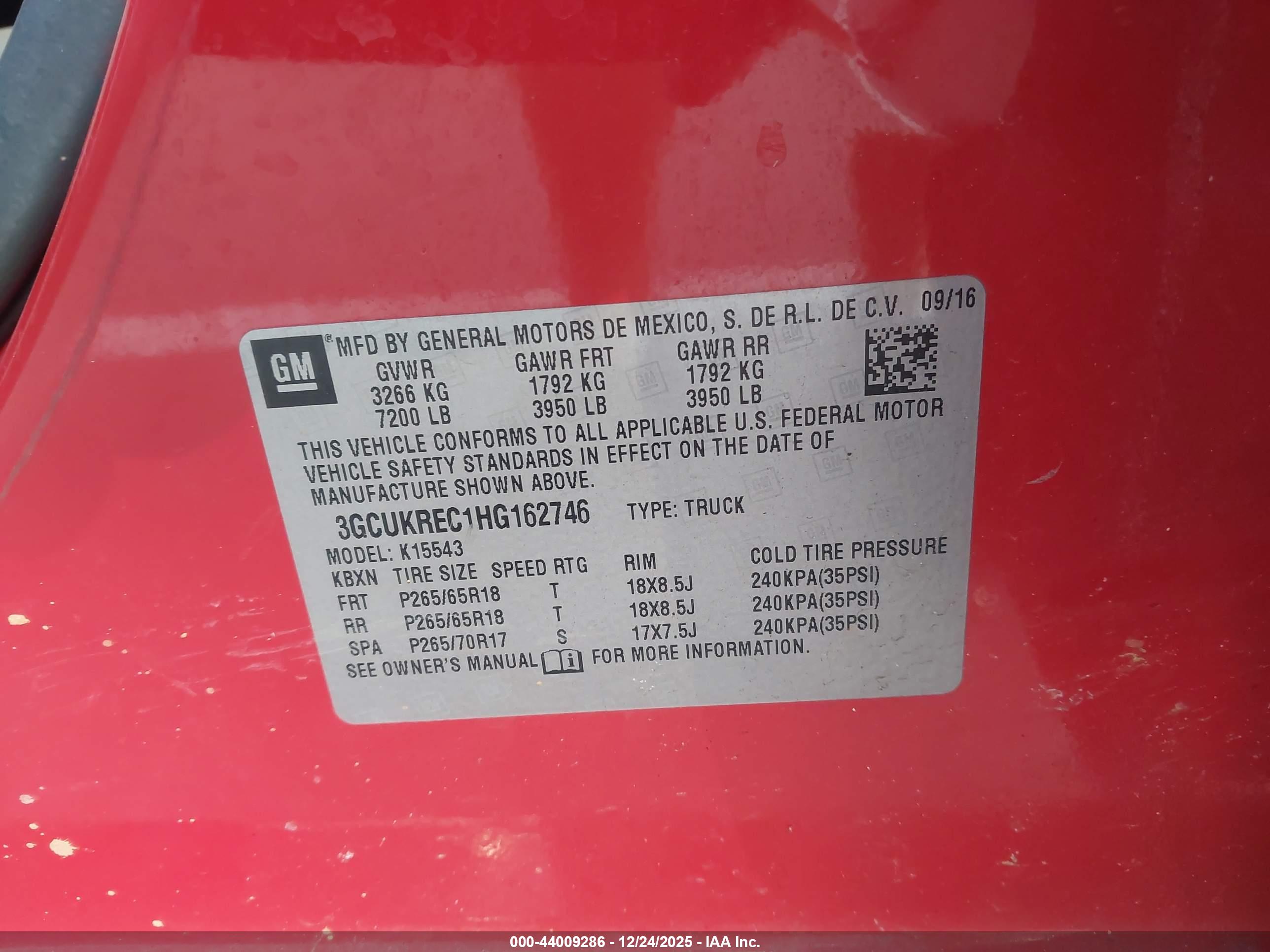CHEVROLET SILVERADO image 9