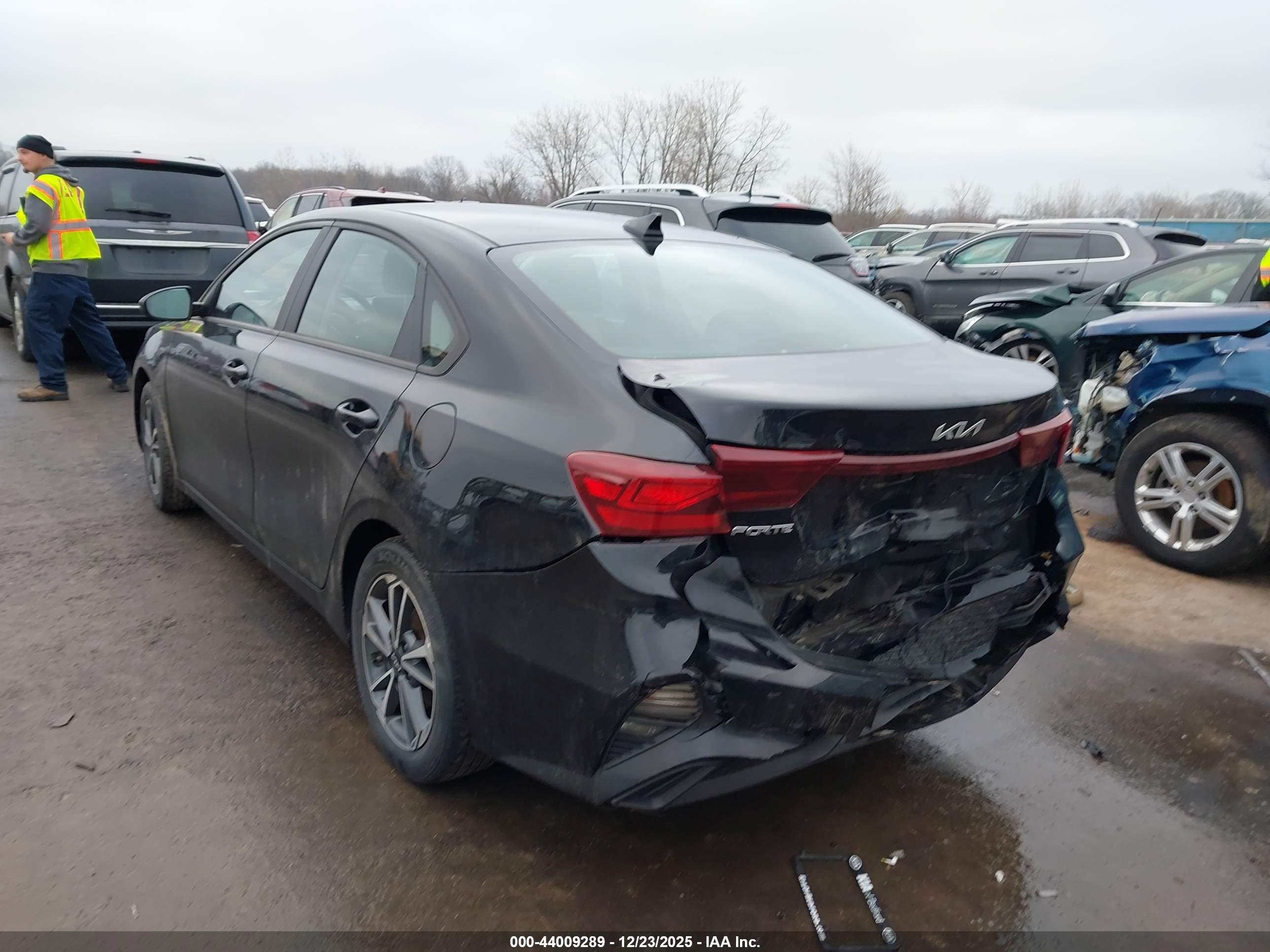 KIA FORTE image 3