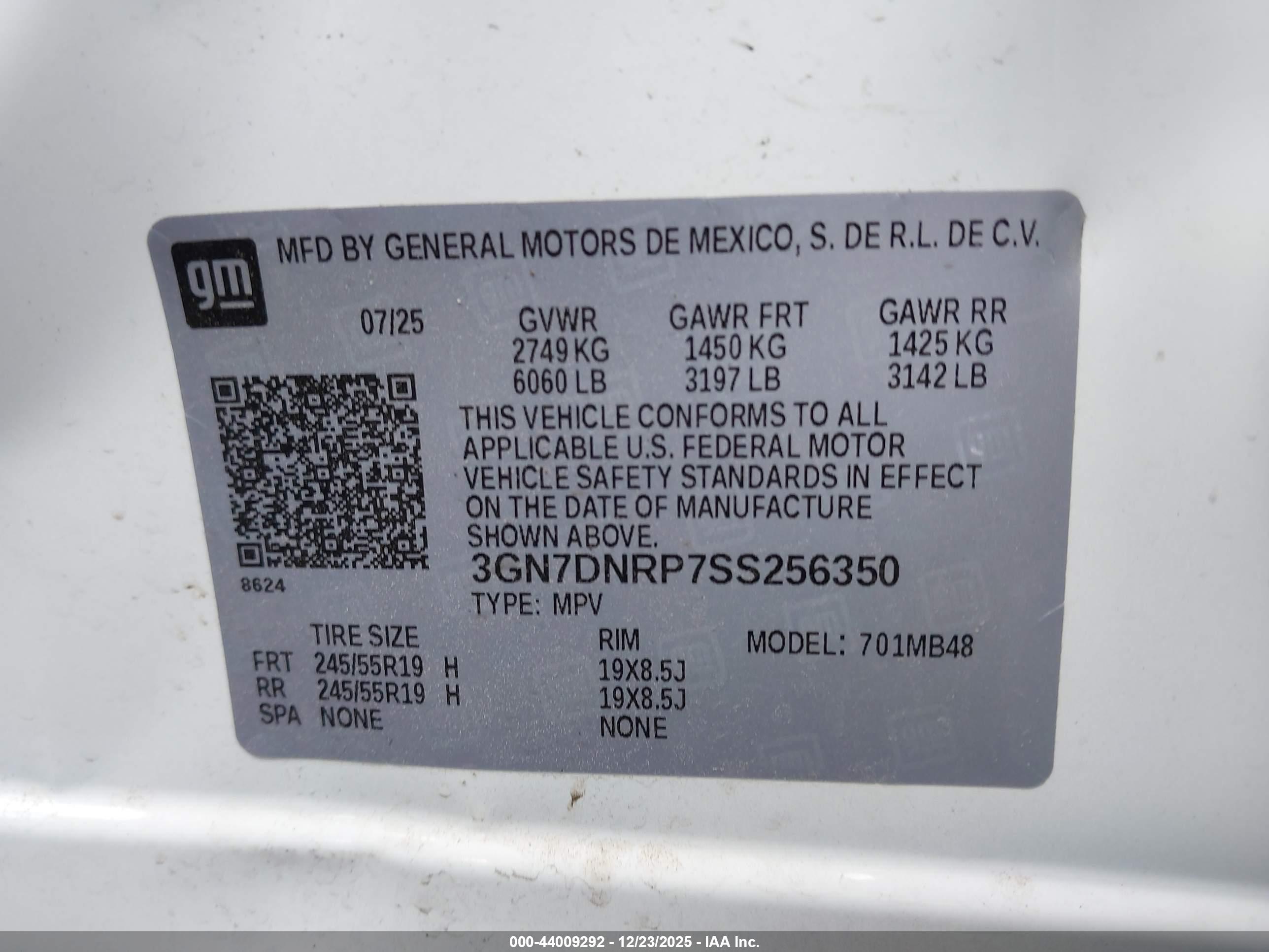 CHEVROLET EQUINOX image 9