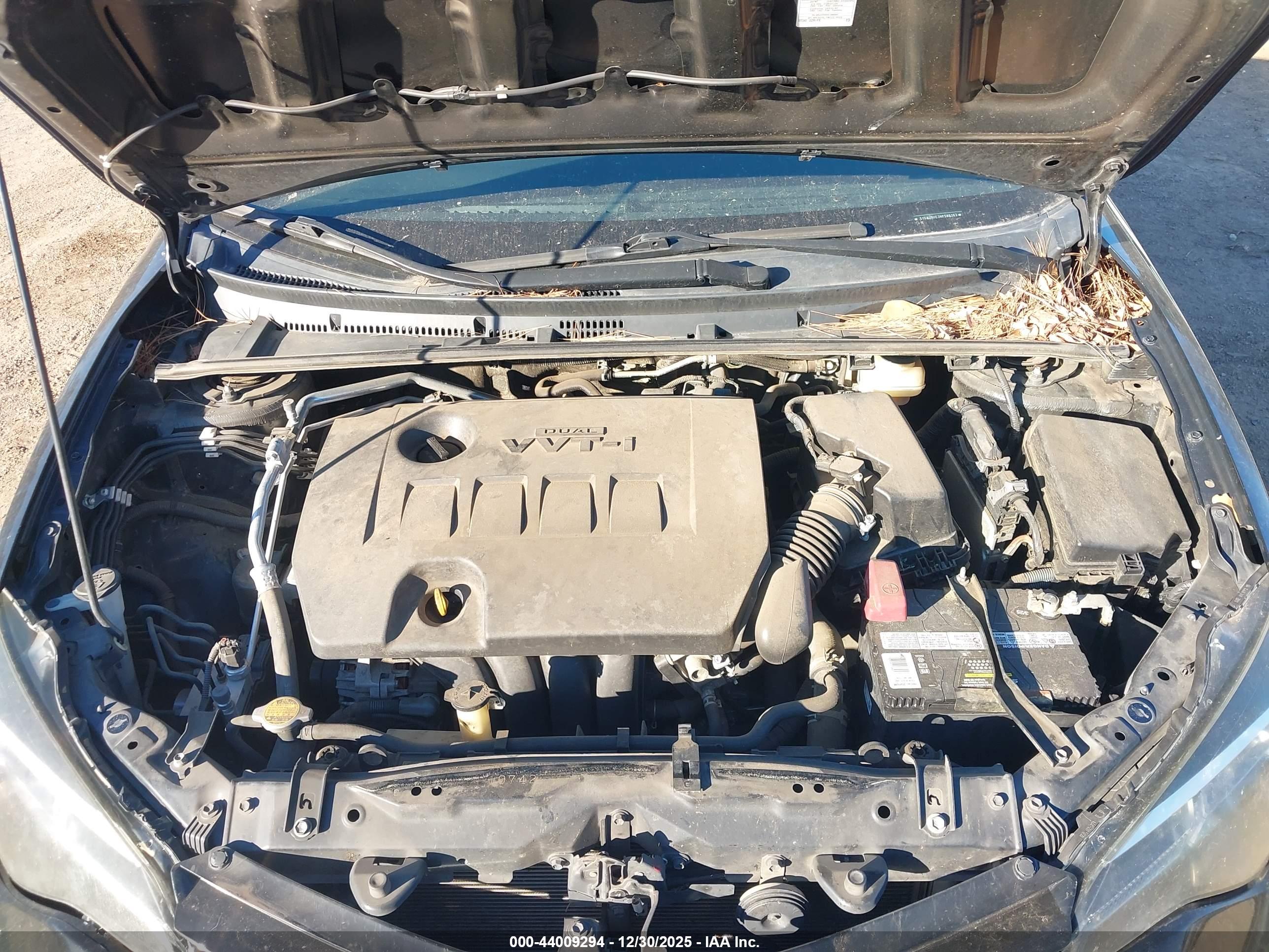 TOYOTA COROLLA image 10
