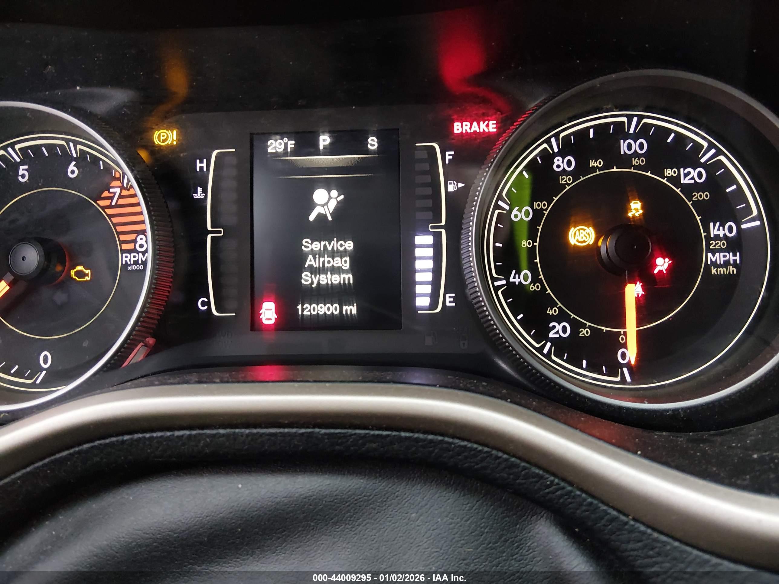 JEEP CHEROKEE image 7