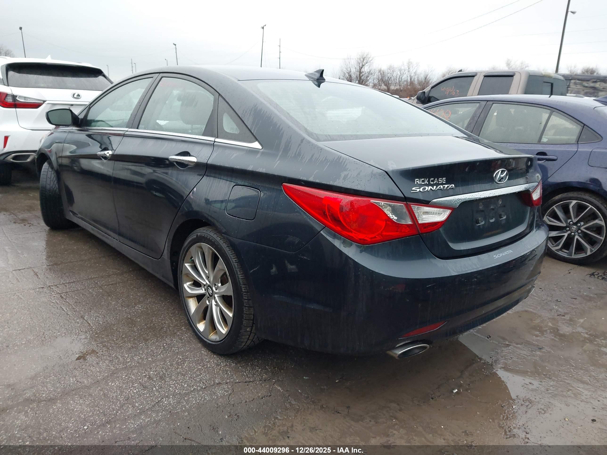 HYUNDAI SONATA image 3
