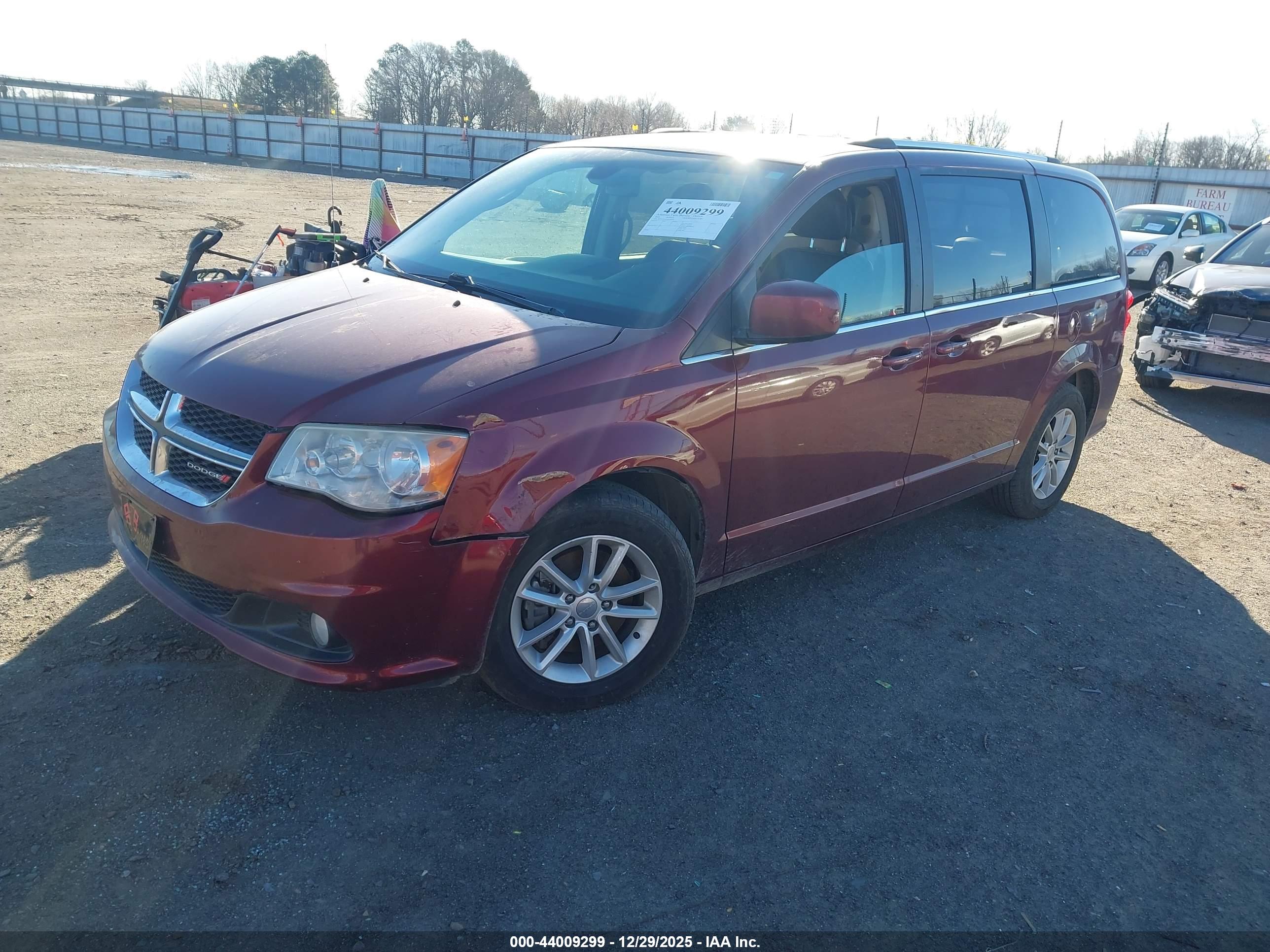 DODGE GRAND image 2
