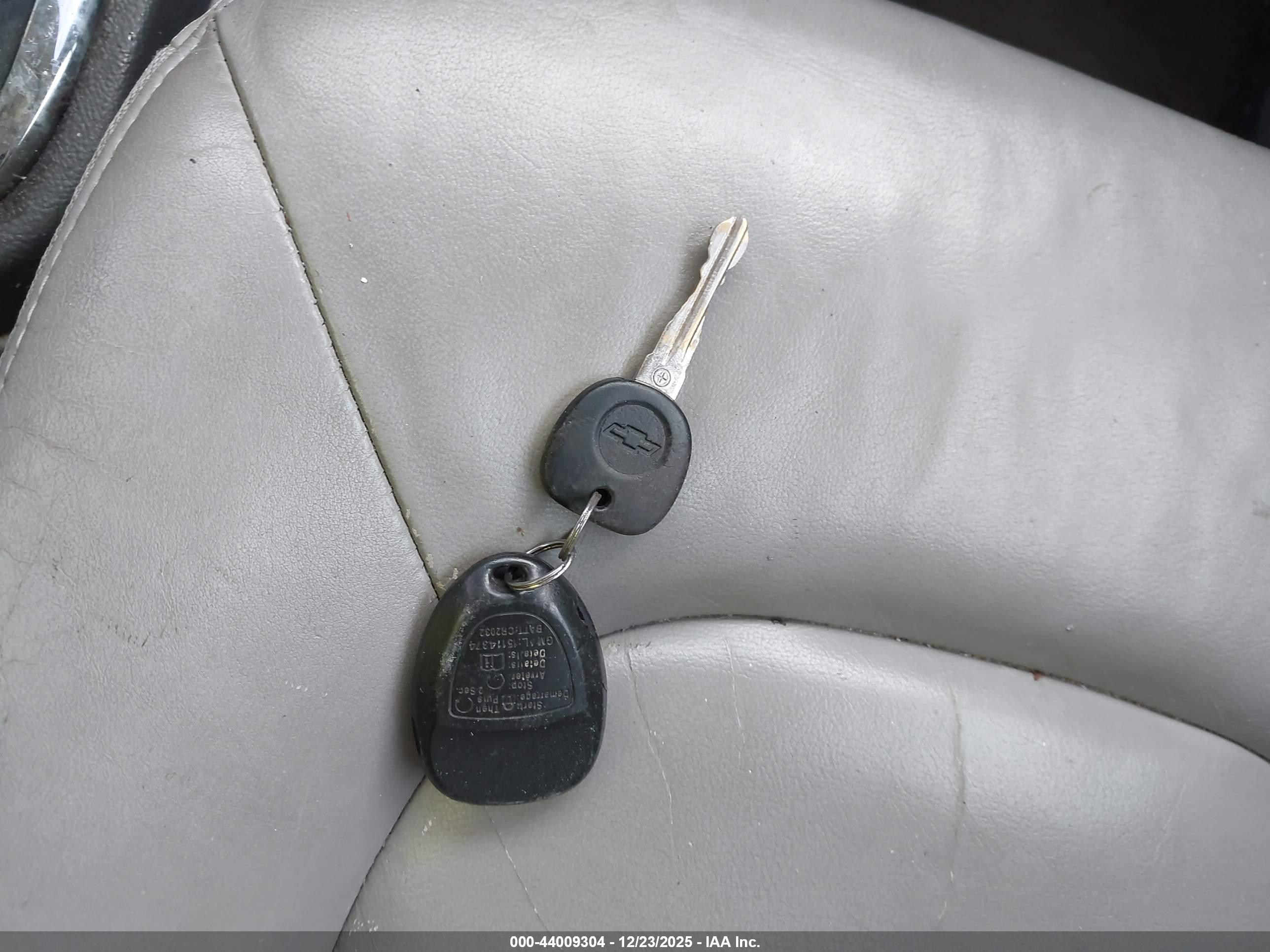CHEVROLET HHR image 11