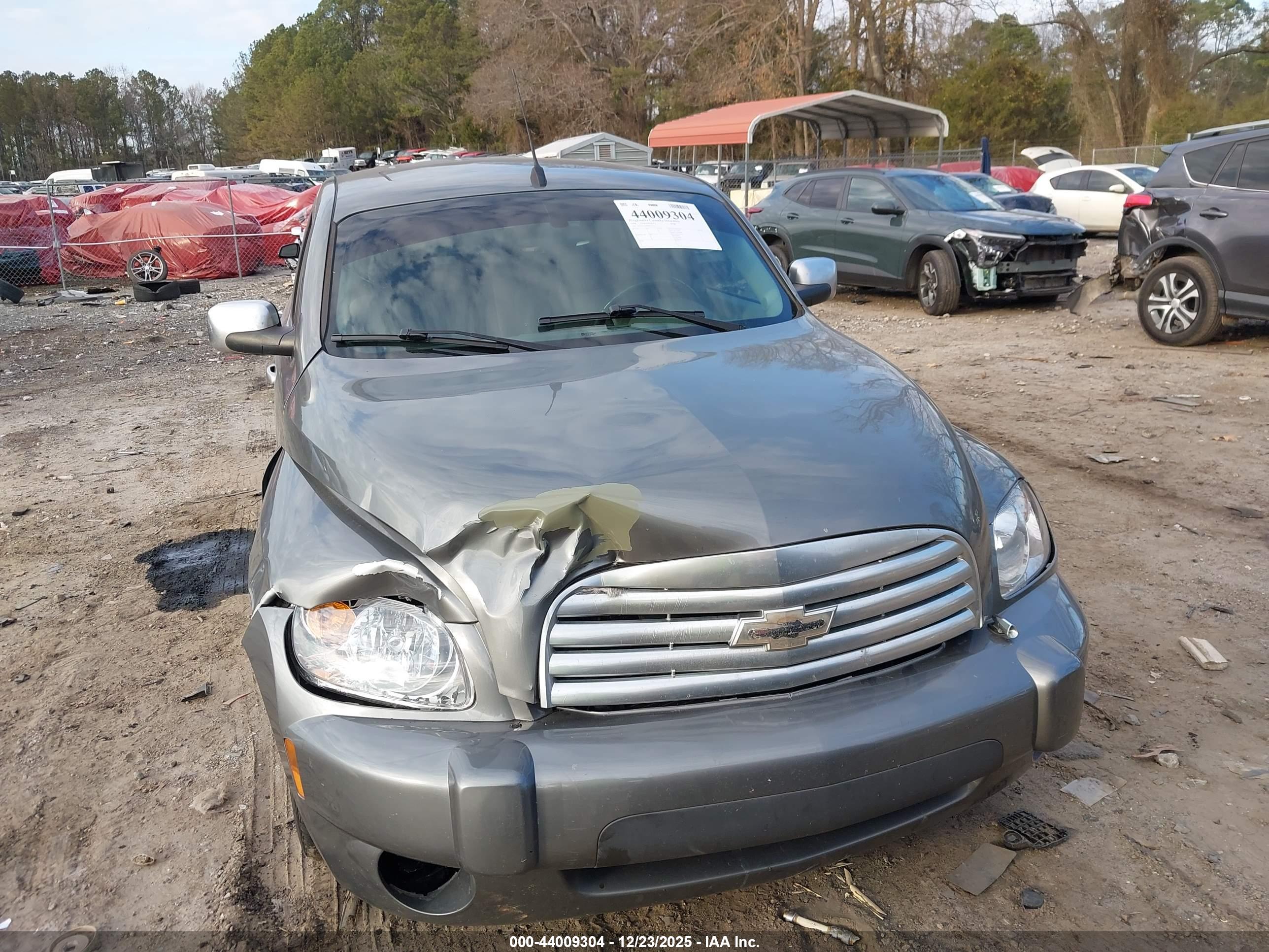 CHEVROLET HHR image 6