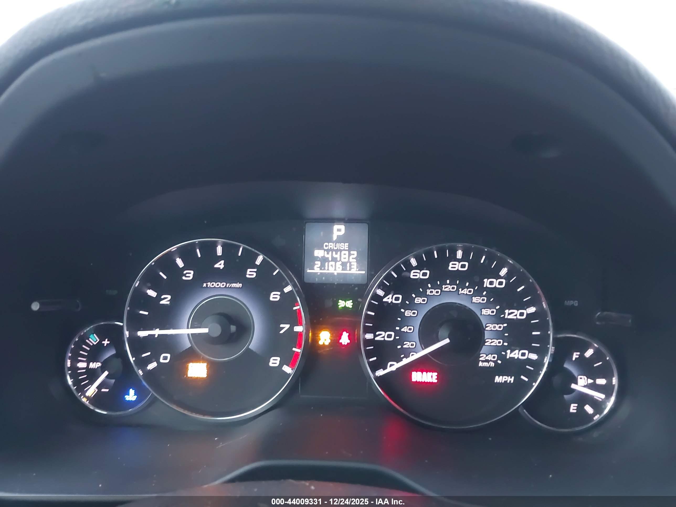 SUBARU OUTBACK image 7