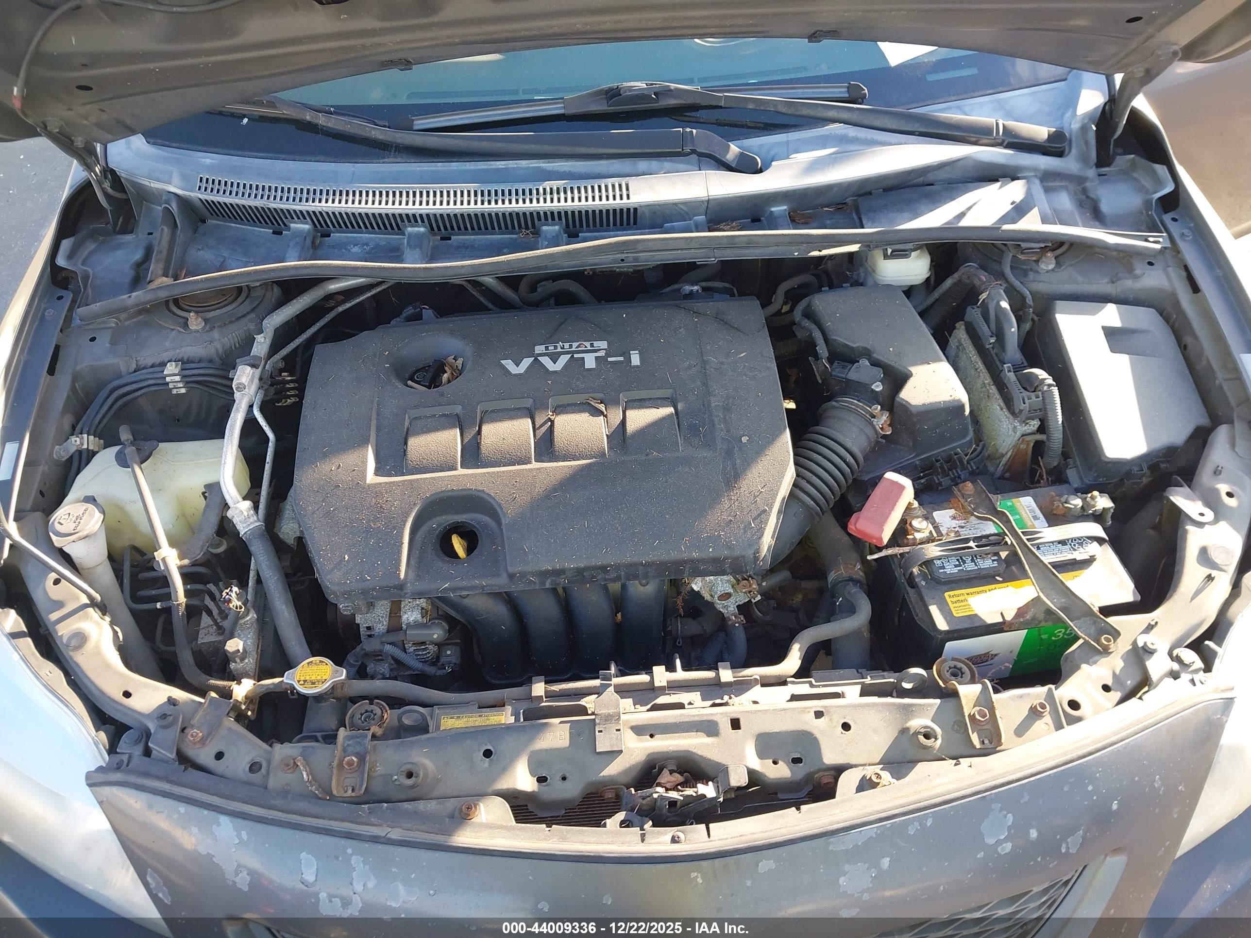 TOYOTA COROLLA image 10
