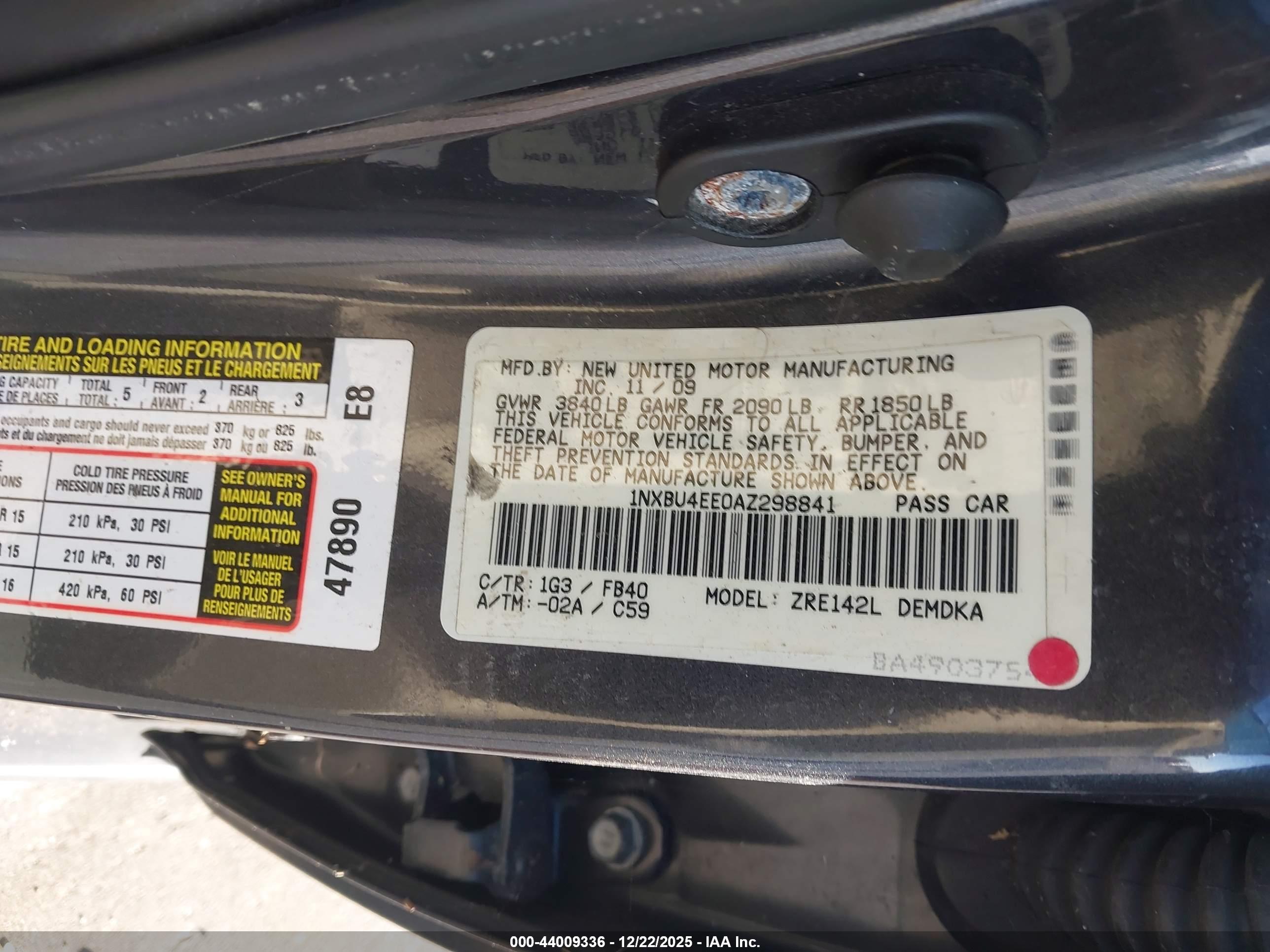 TOYOTA COROLLA image 9