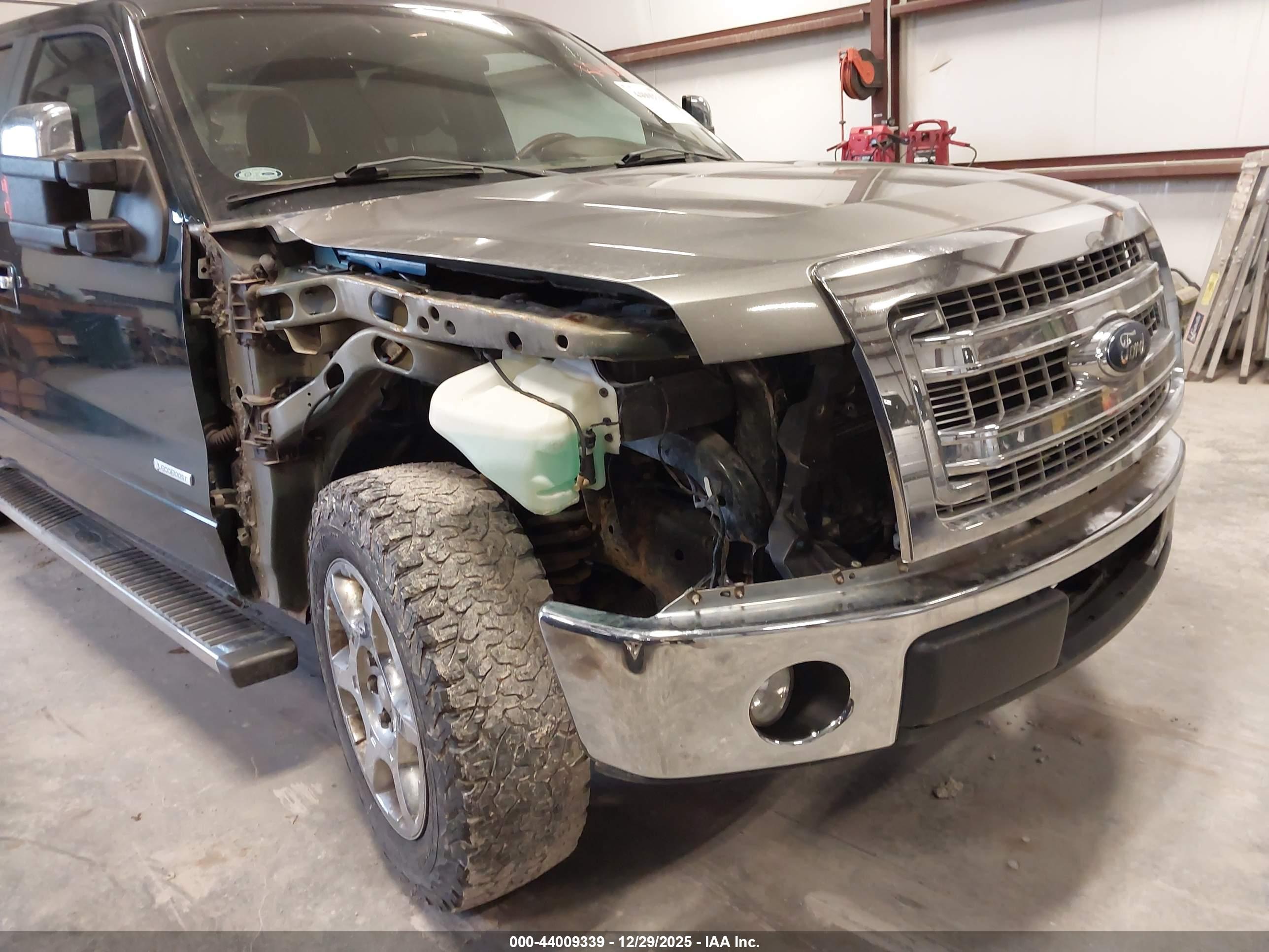 FORD F-150 image 6