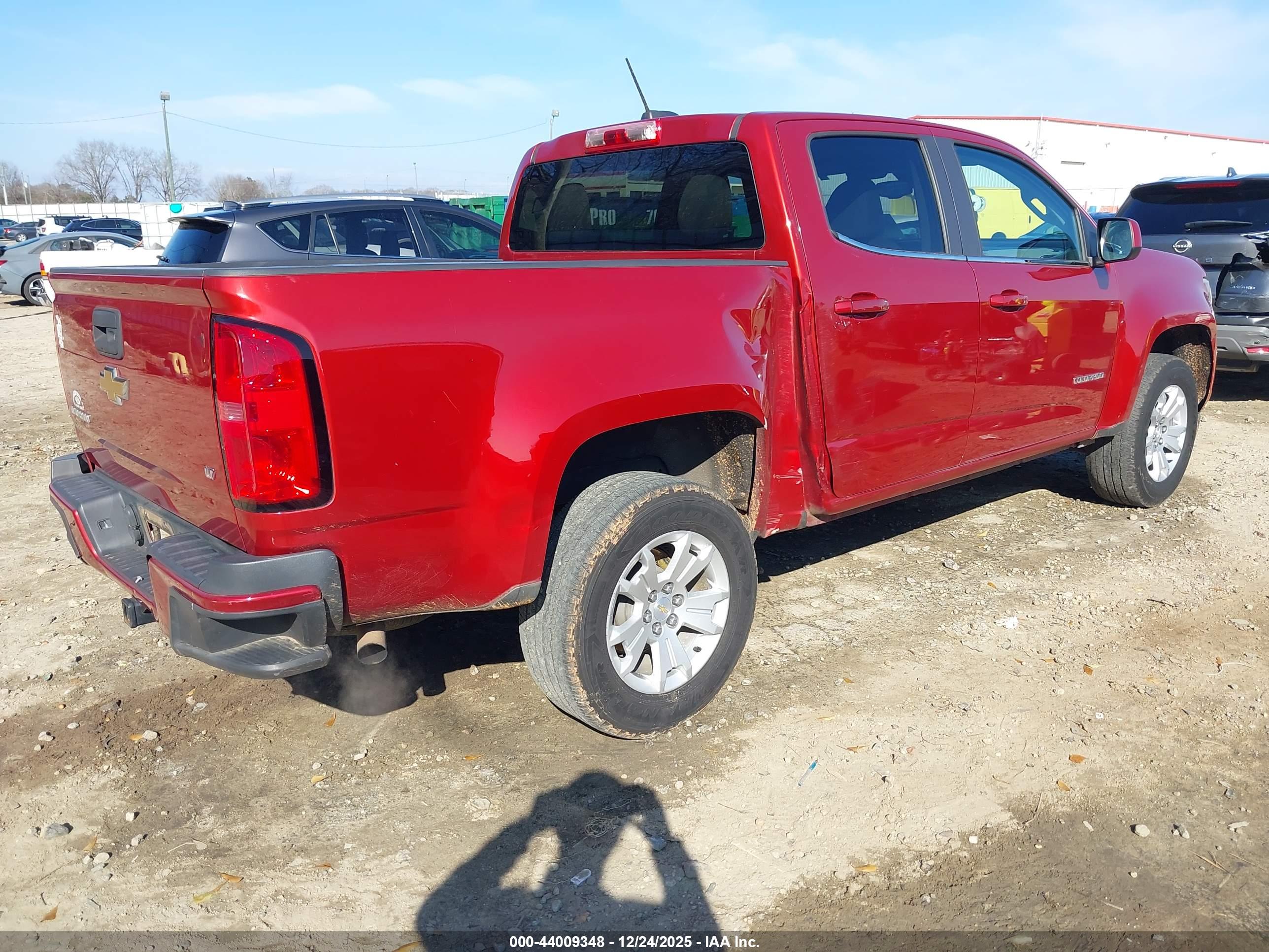 CHEVROLET COLORADO image 4