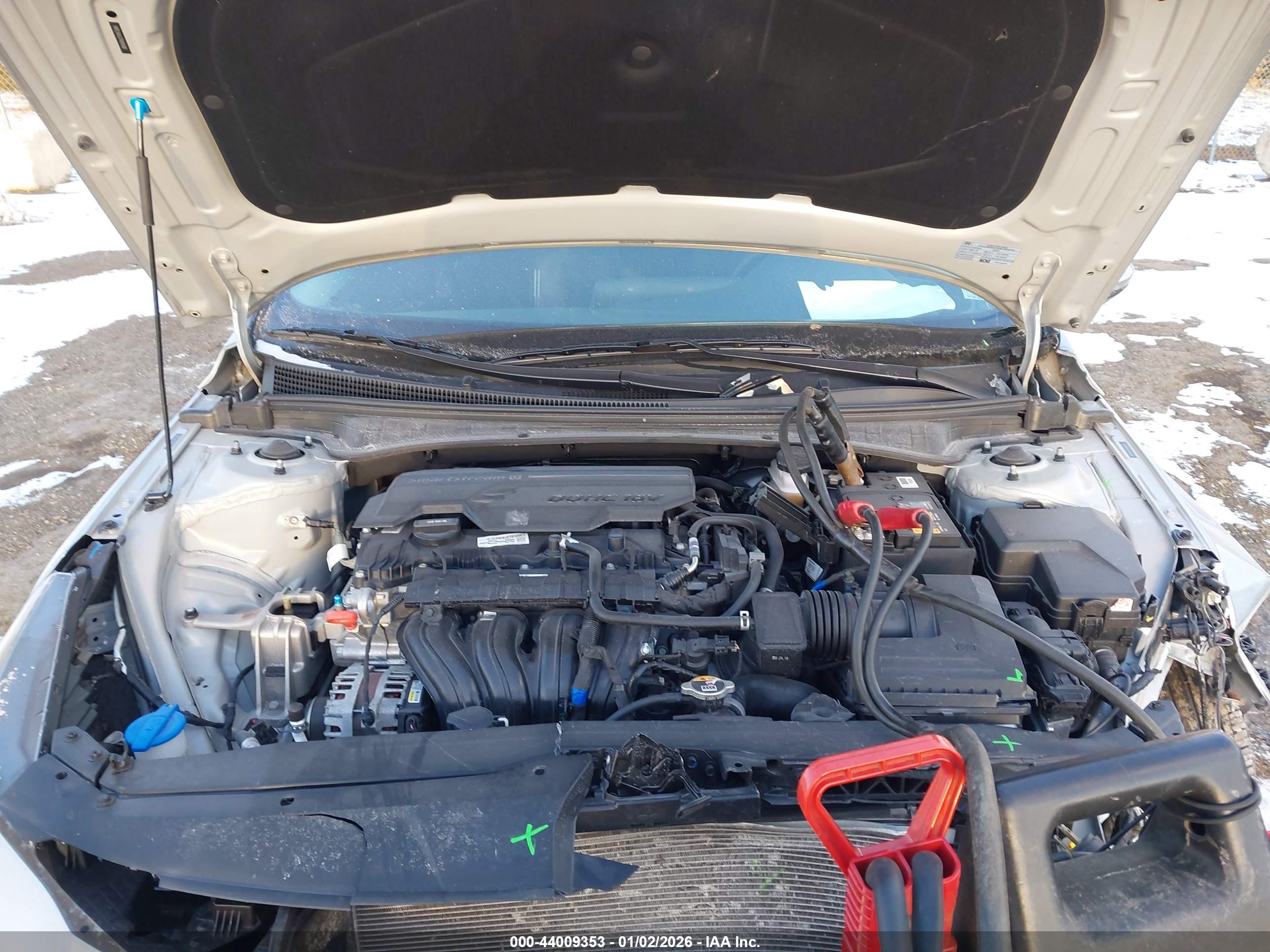 HYUNDAI ELANTRA image 10