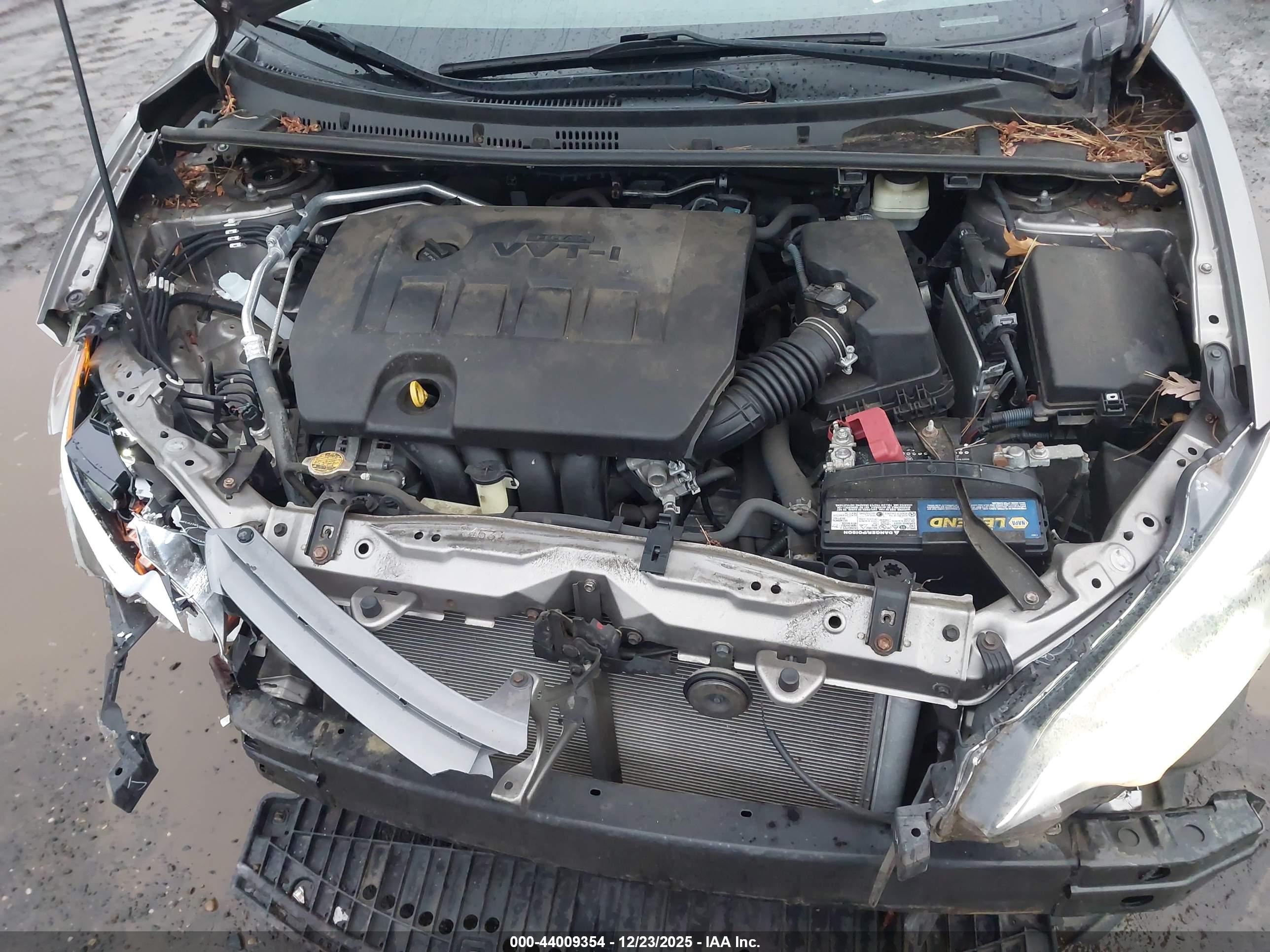 TOYOTA COROLLA image 10