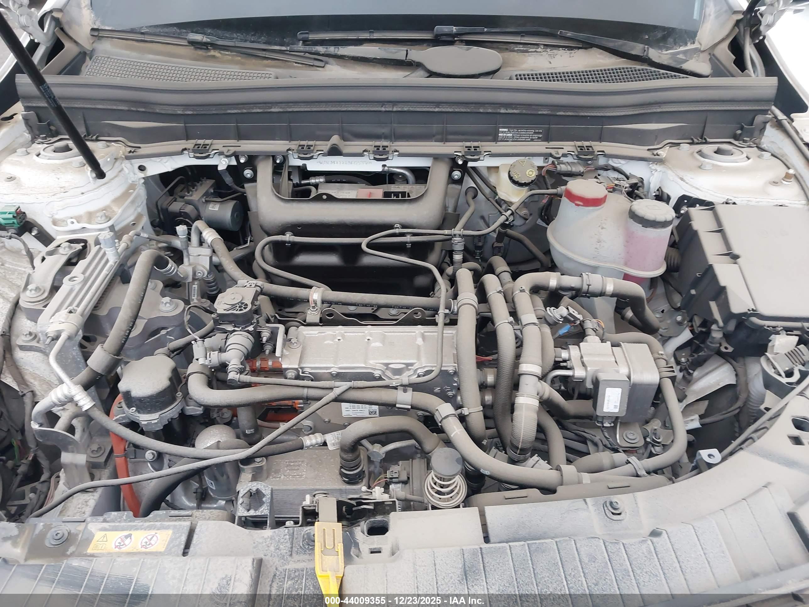 MERCEDES-BENZ EQB image 10