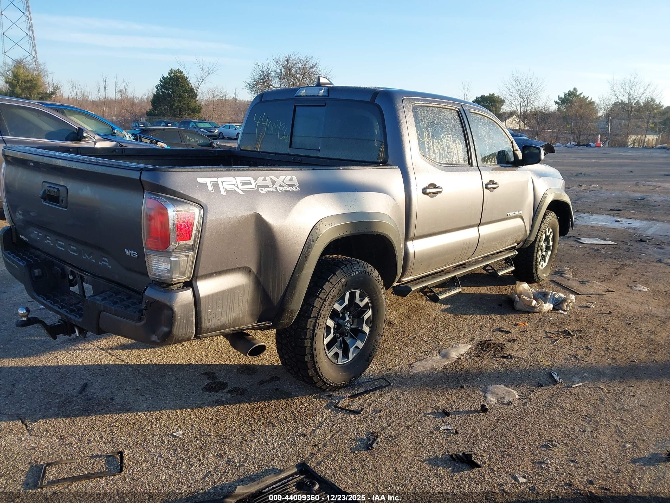 TOYOTA TACOMA image 4