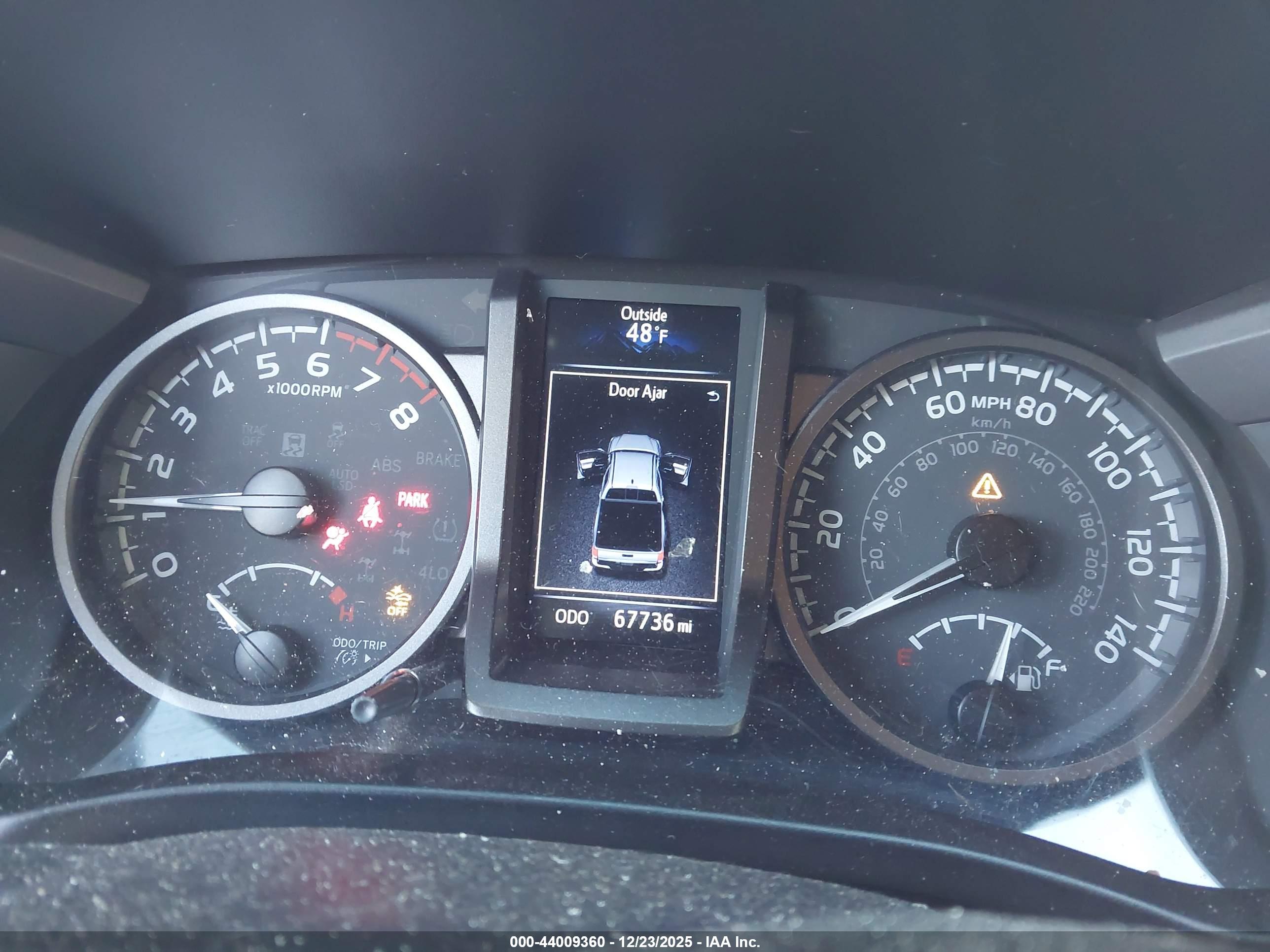 TOYOTA TACOMA image 7