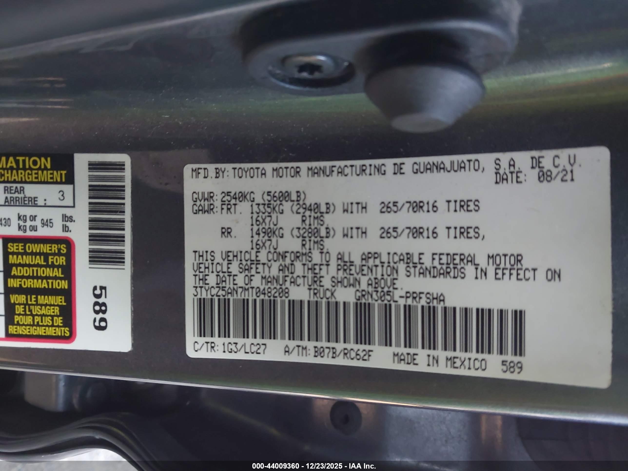 TOYOTA TACOMA image 9