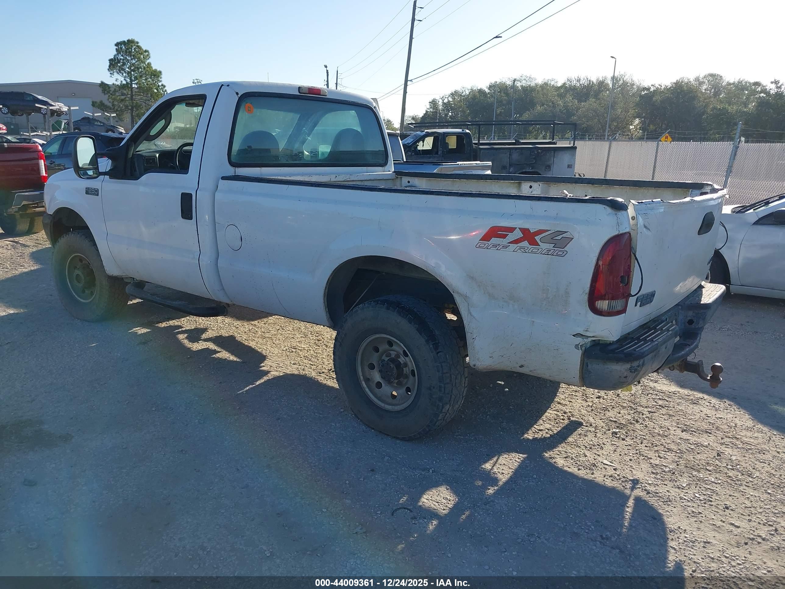 FORD F-250 image 3