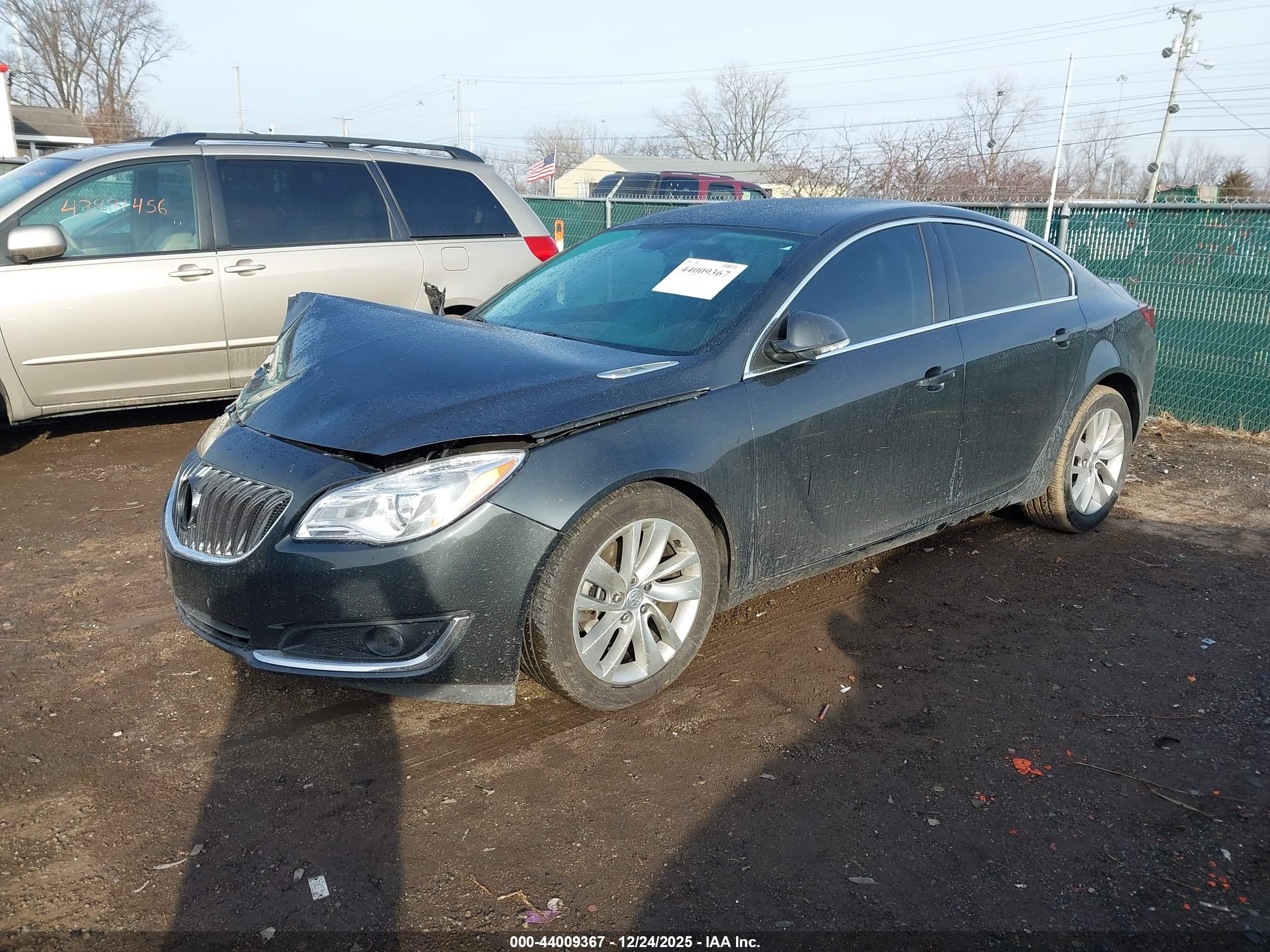 BUICK REGAL image 2