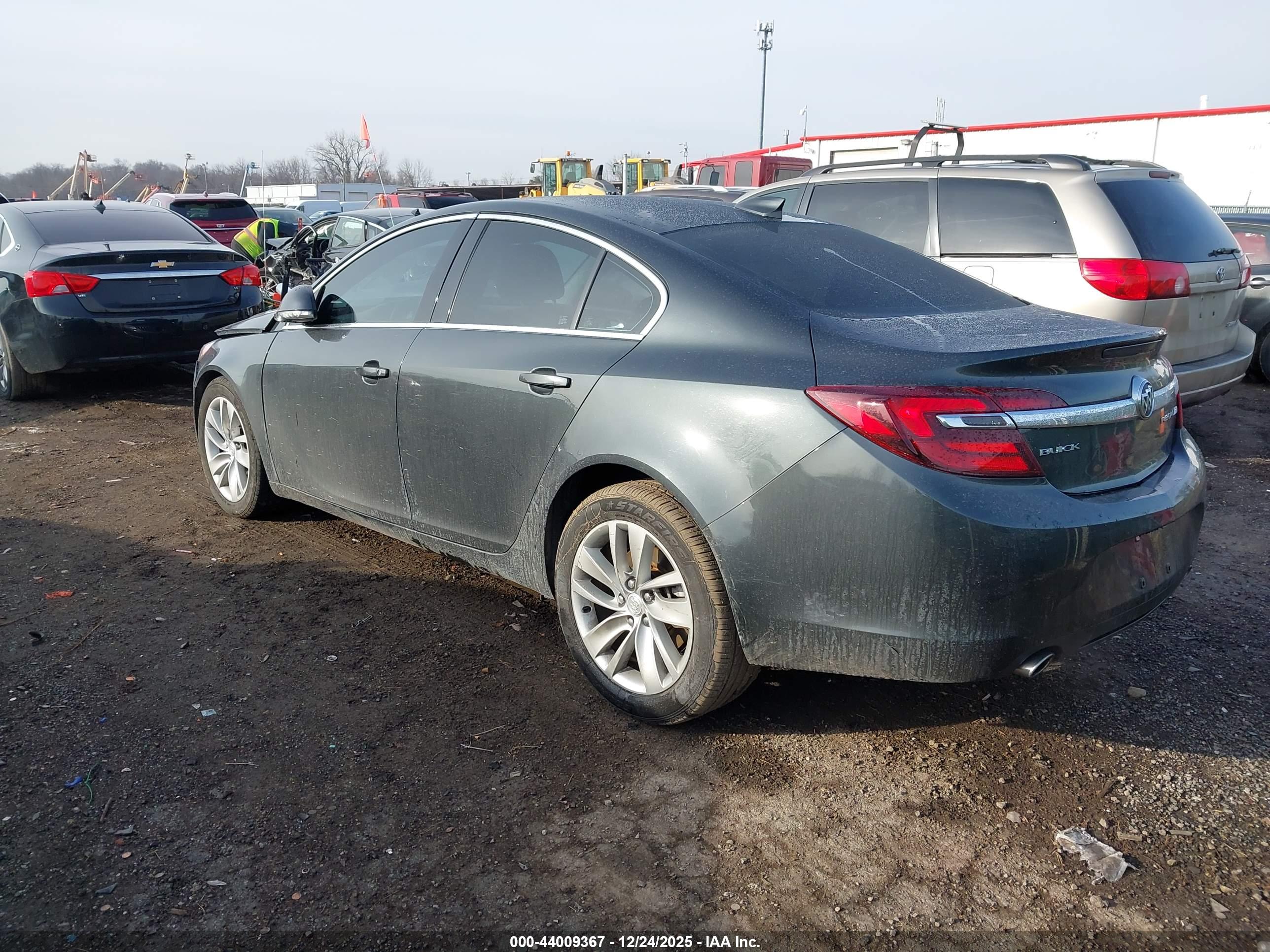 BUICK REGAL image 3
