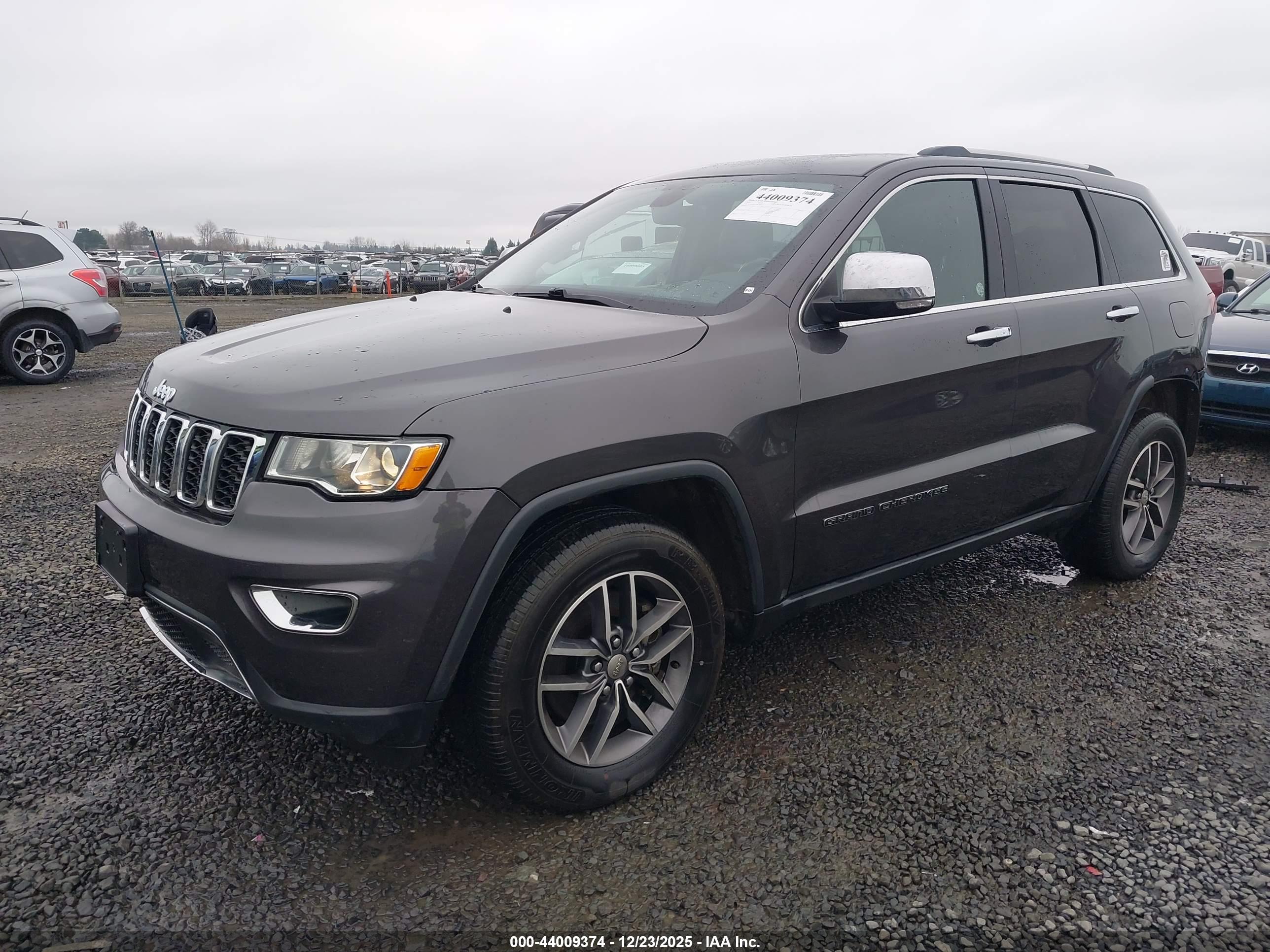 JEEP GRAND image 2