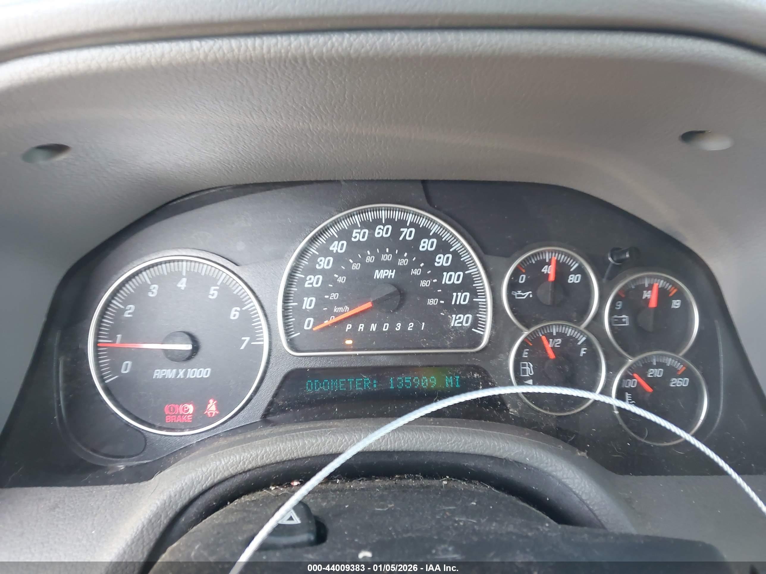 GMC ENVOY image 7