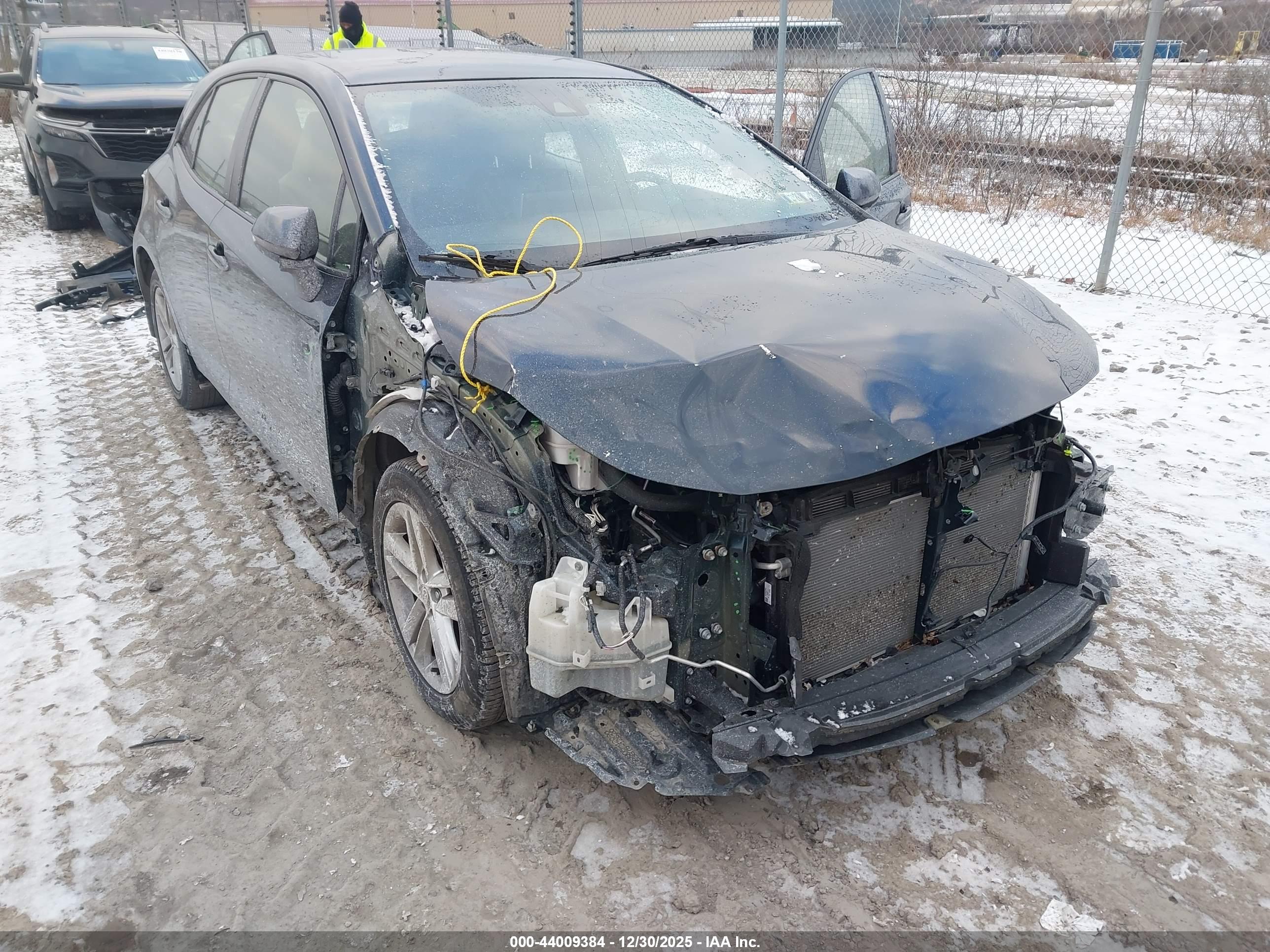 TOYOTA COROLLA image 6