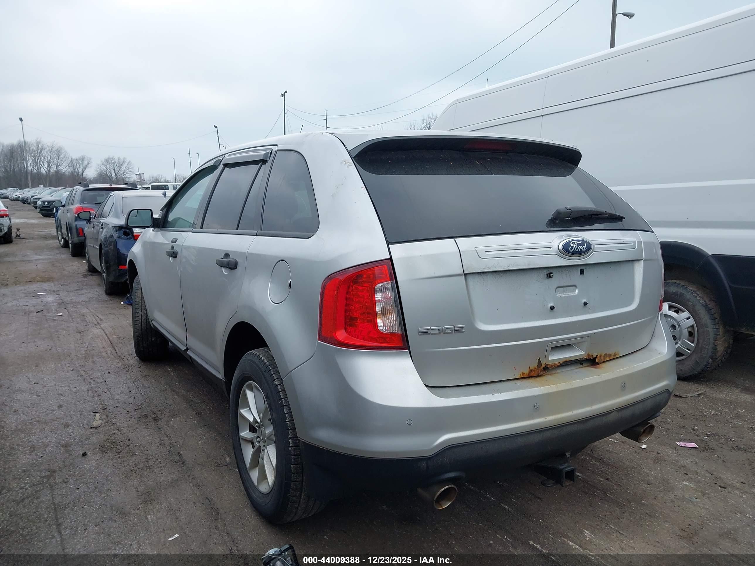 FORD EDGE image 3