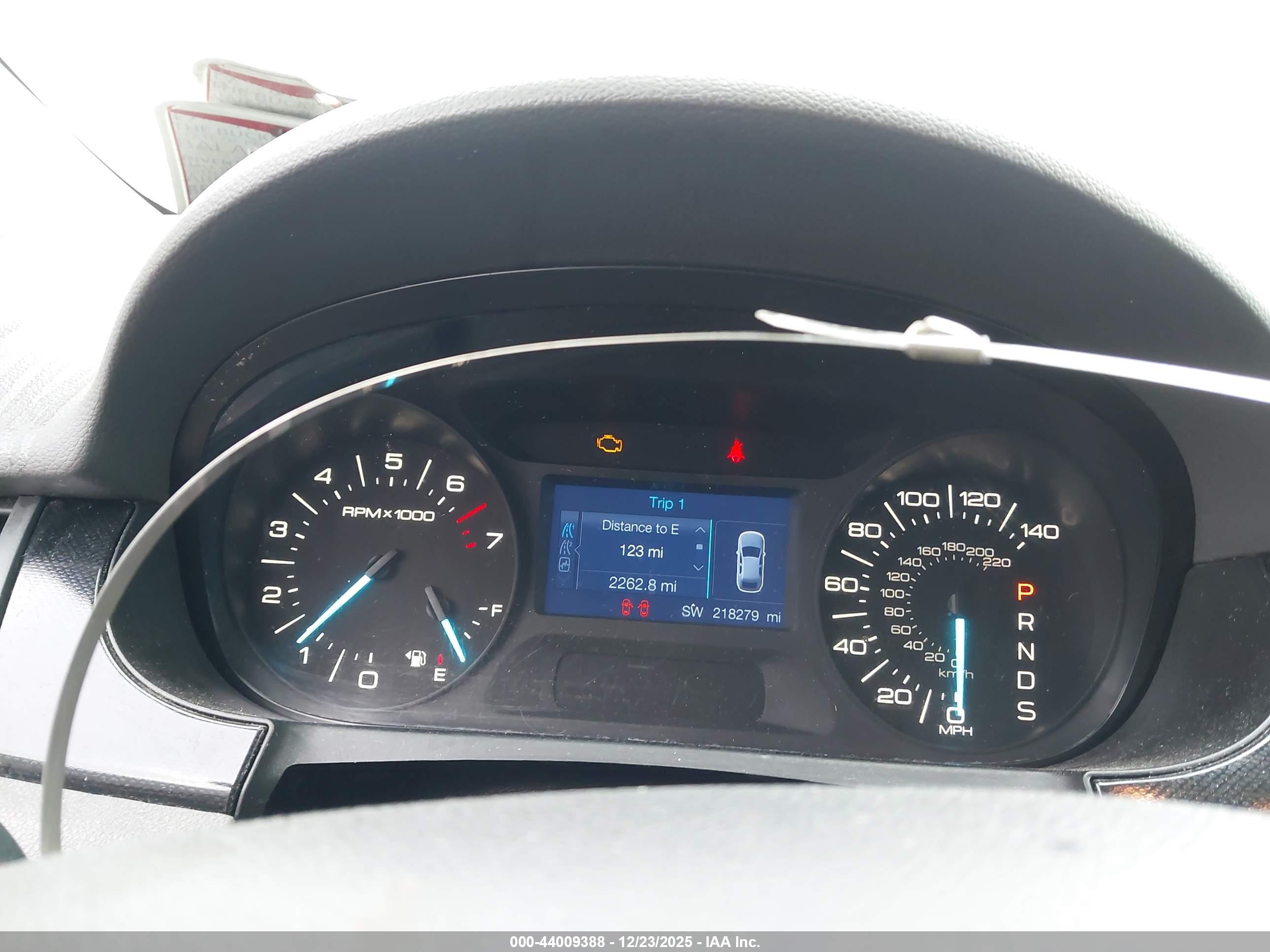 FORD EDGE image 7