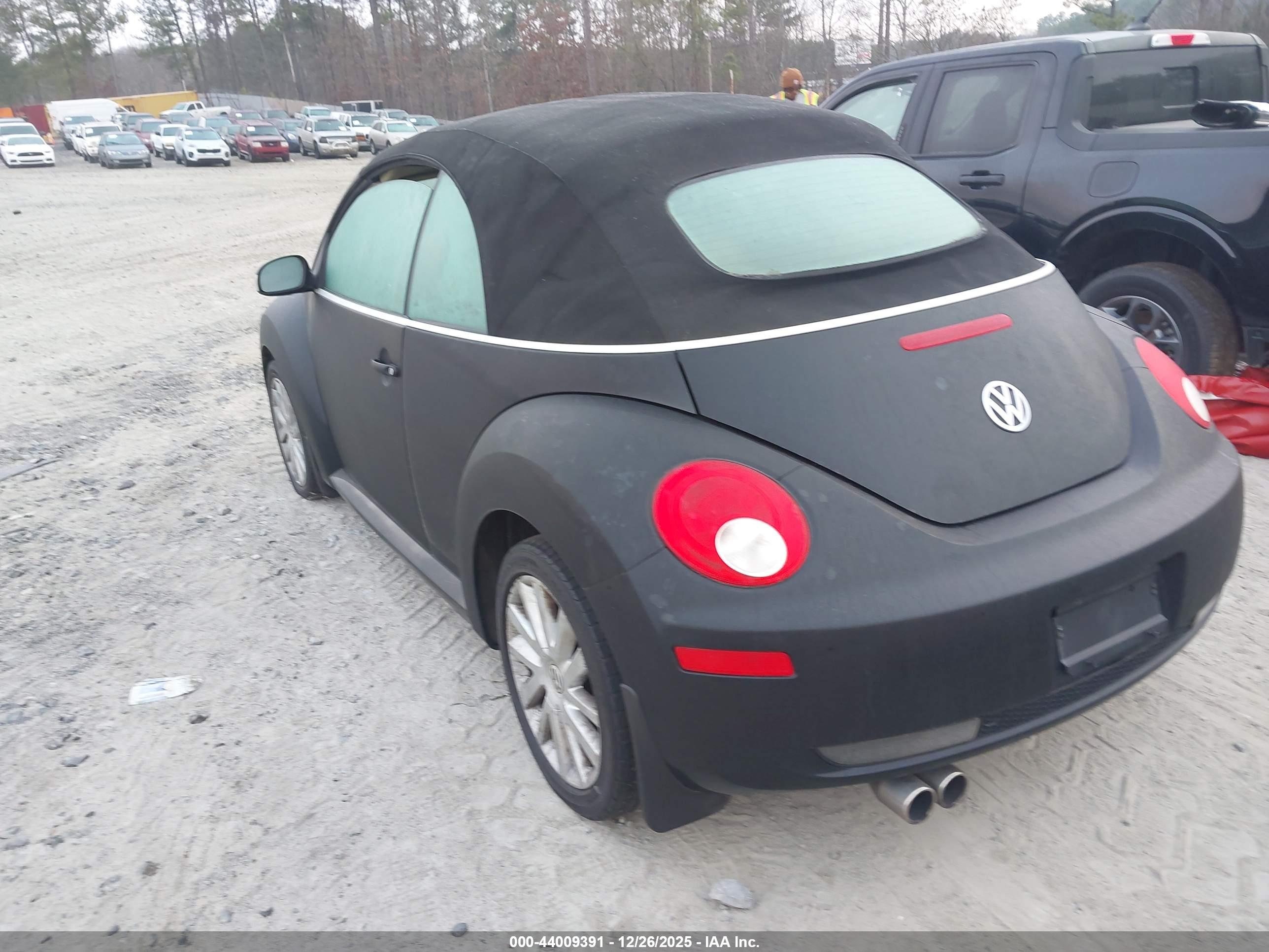 VOLKSWAGEN NEW image 3