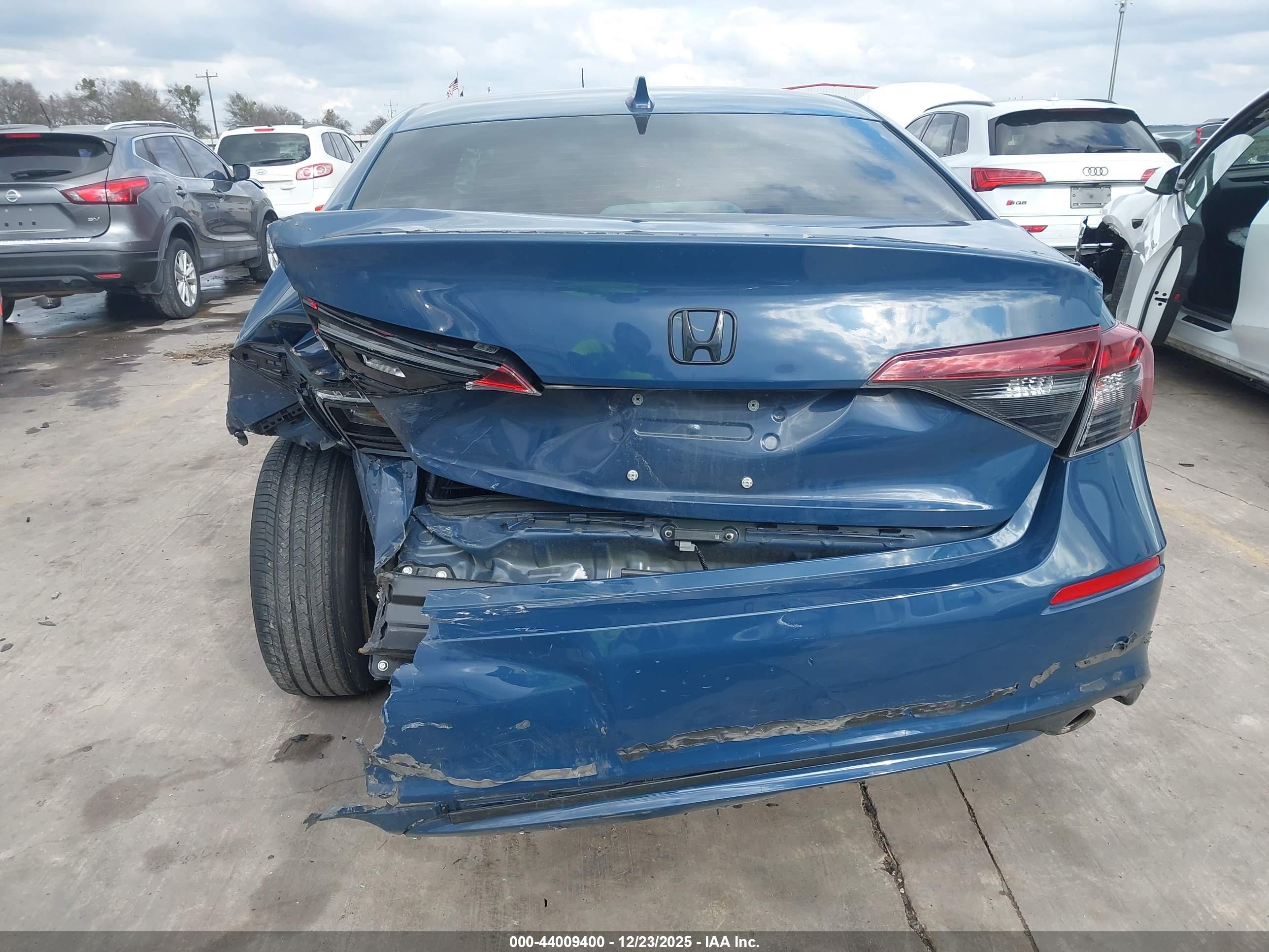HONDA CIVIC image 6