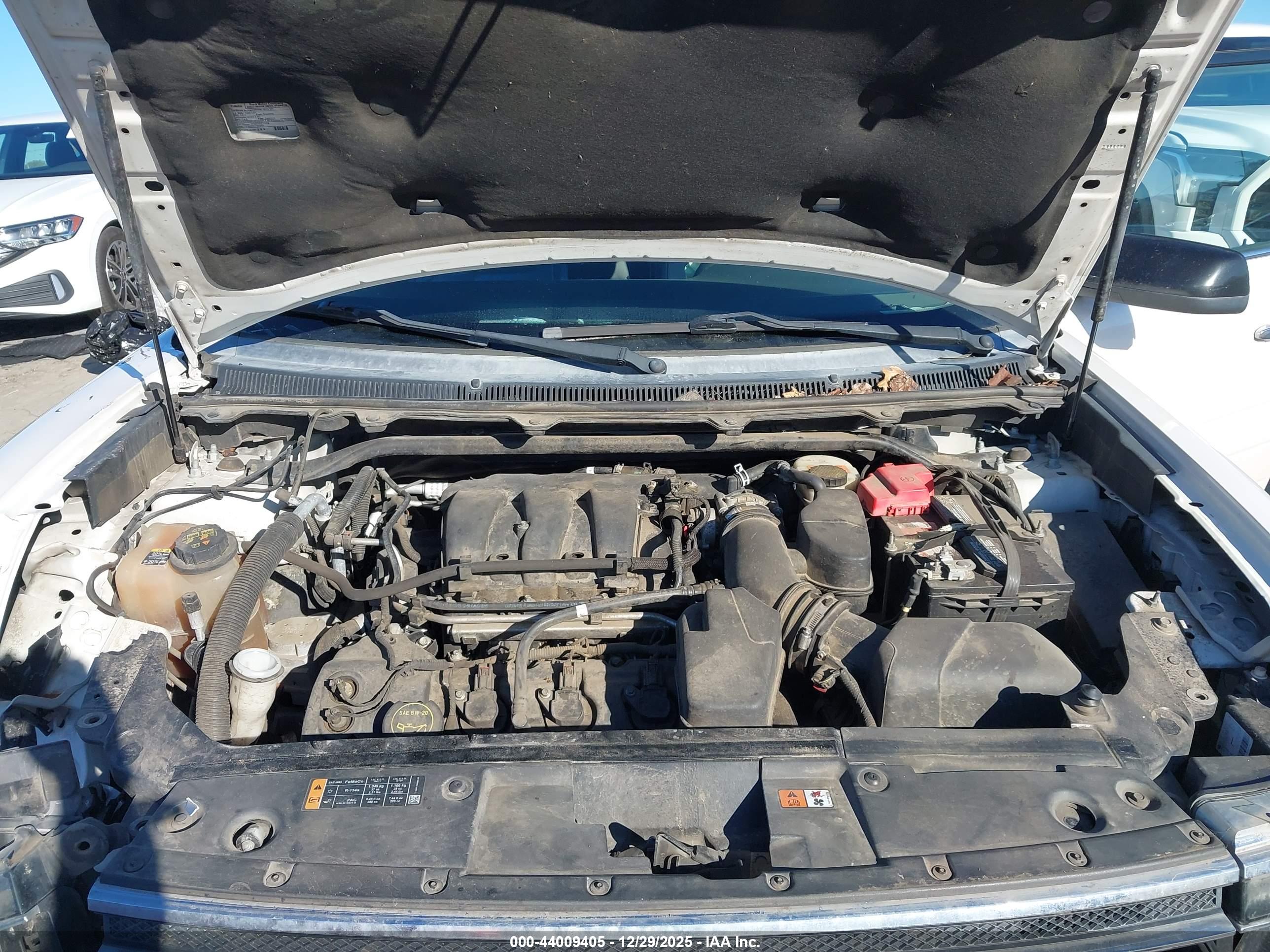FORD FLEX image 10