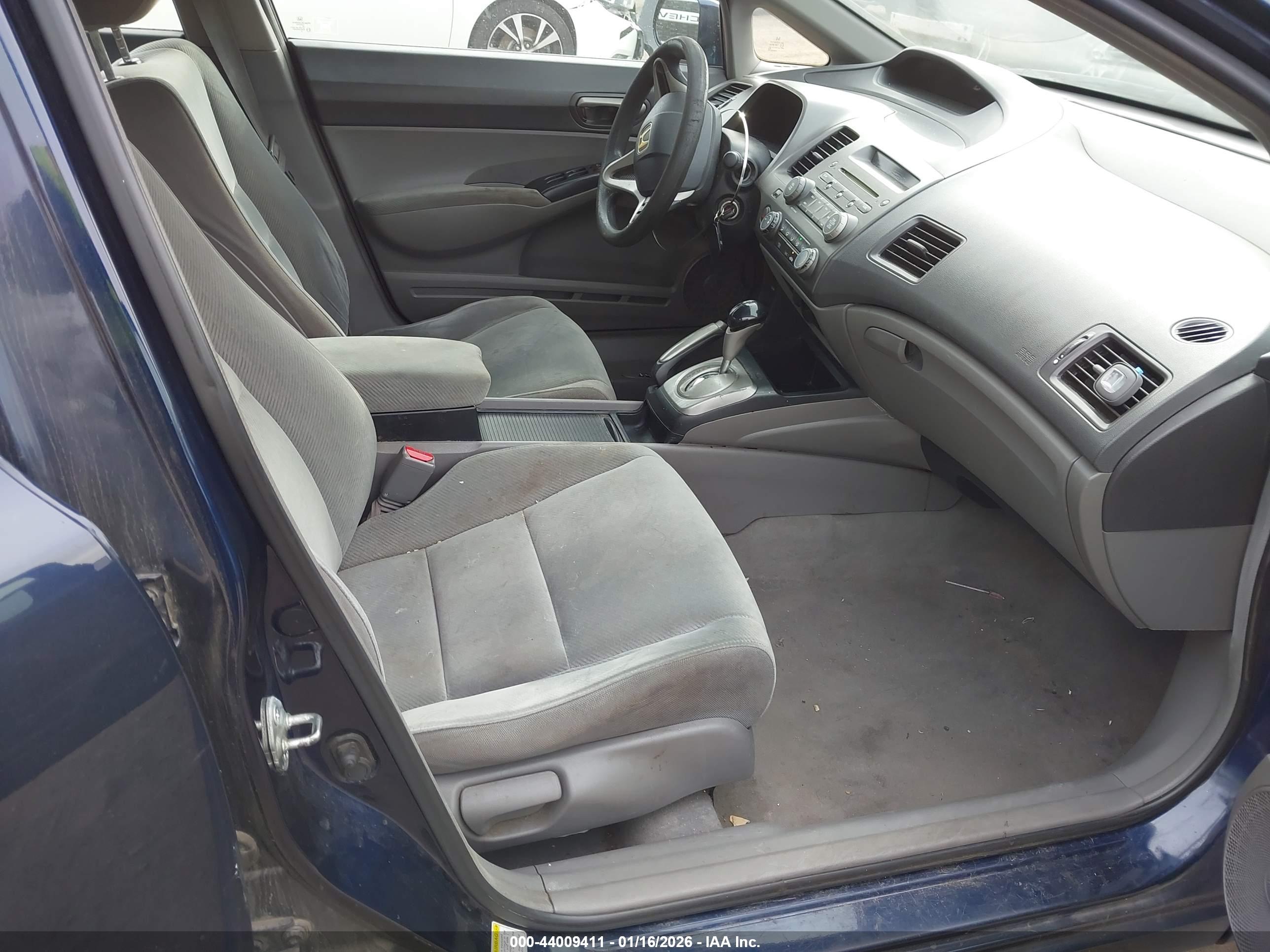 HONDA CIVIC image 5