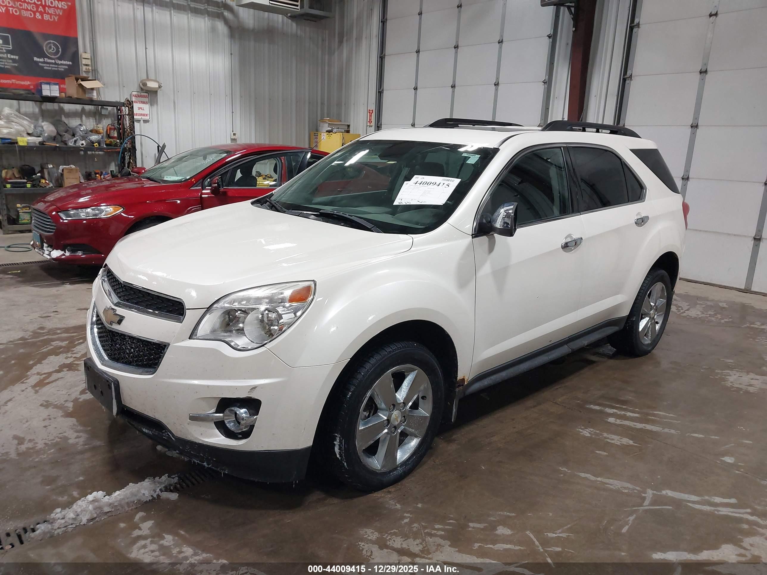 CHEVROLET EQUINOX image 2