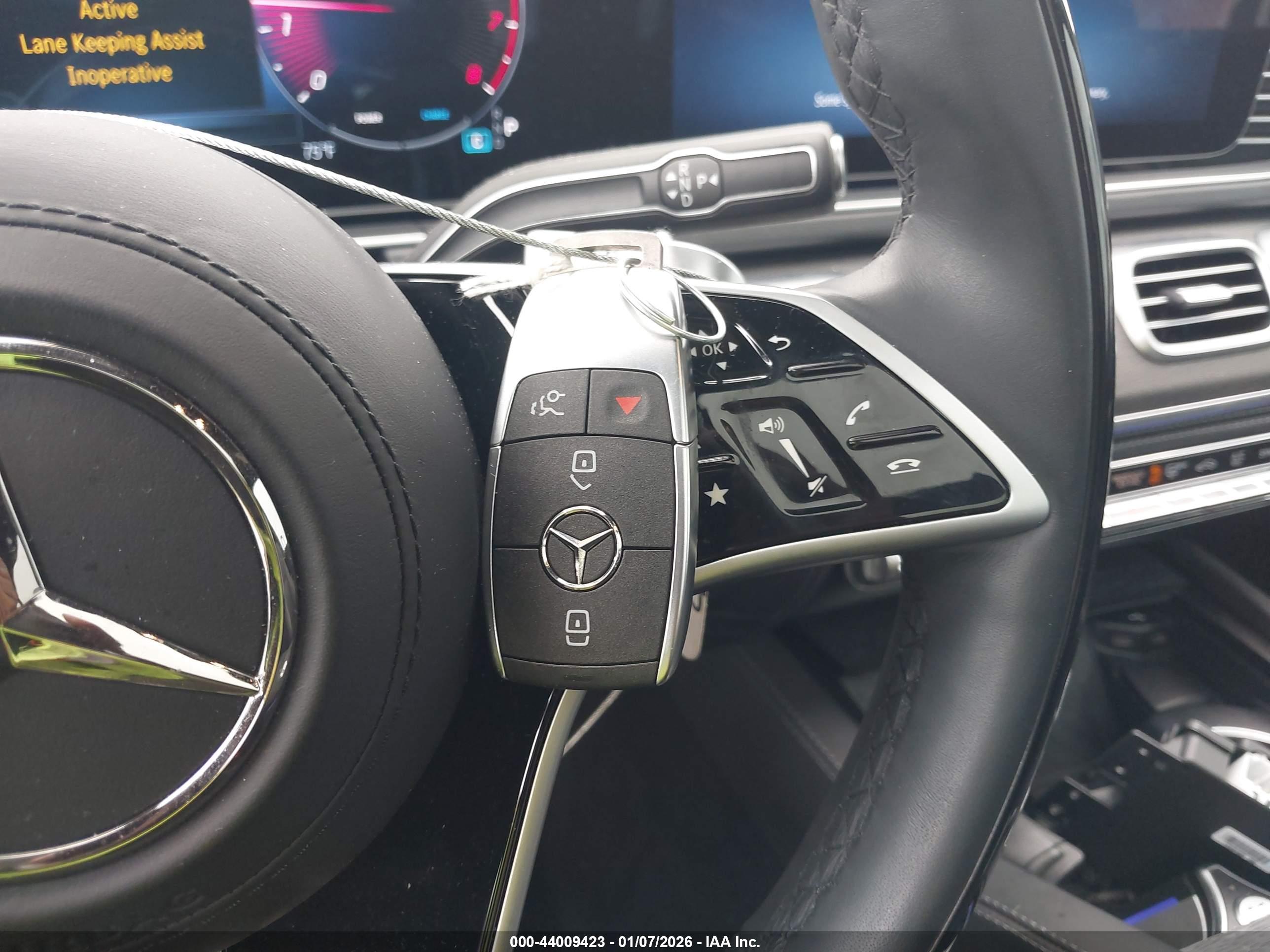 MERCEDES-BENZ GLE image 11