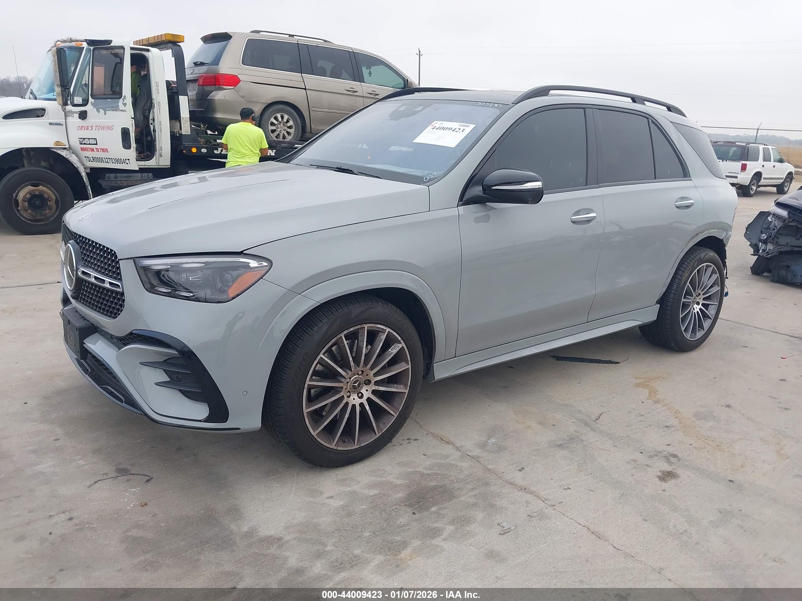 MERCEDES-BENZ GLE image 2