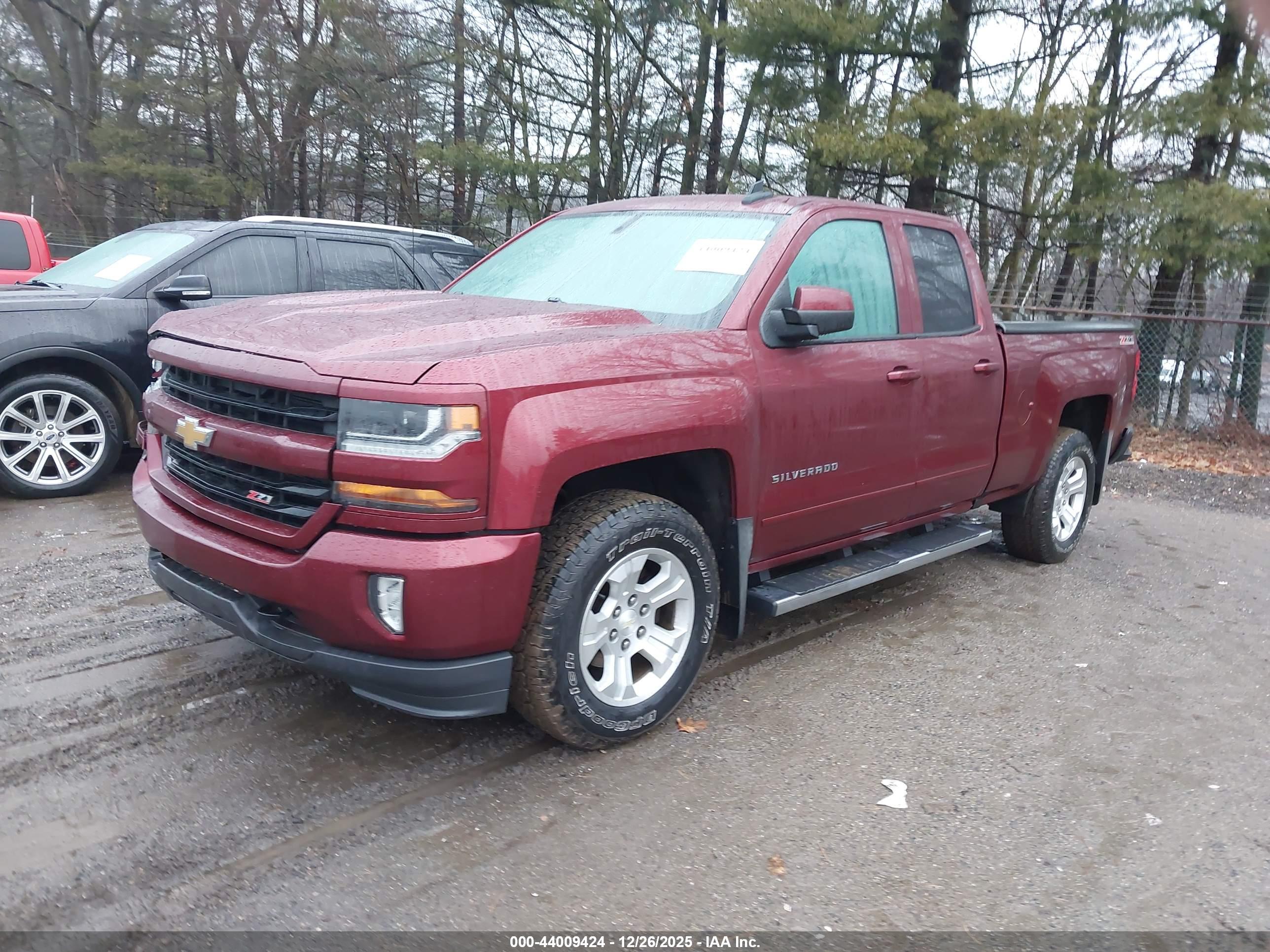 CHEVROLET SILVERADO image 2