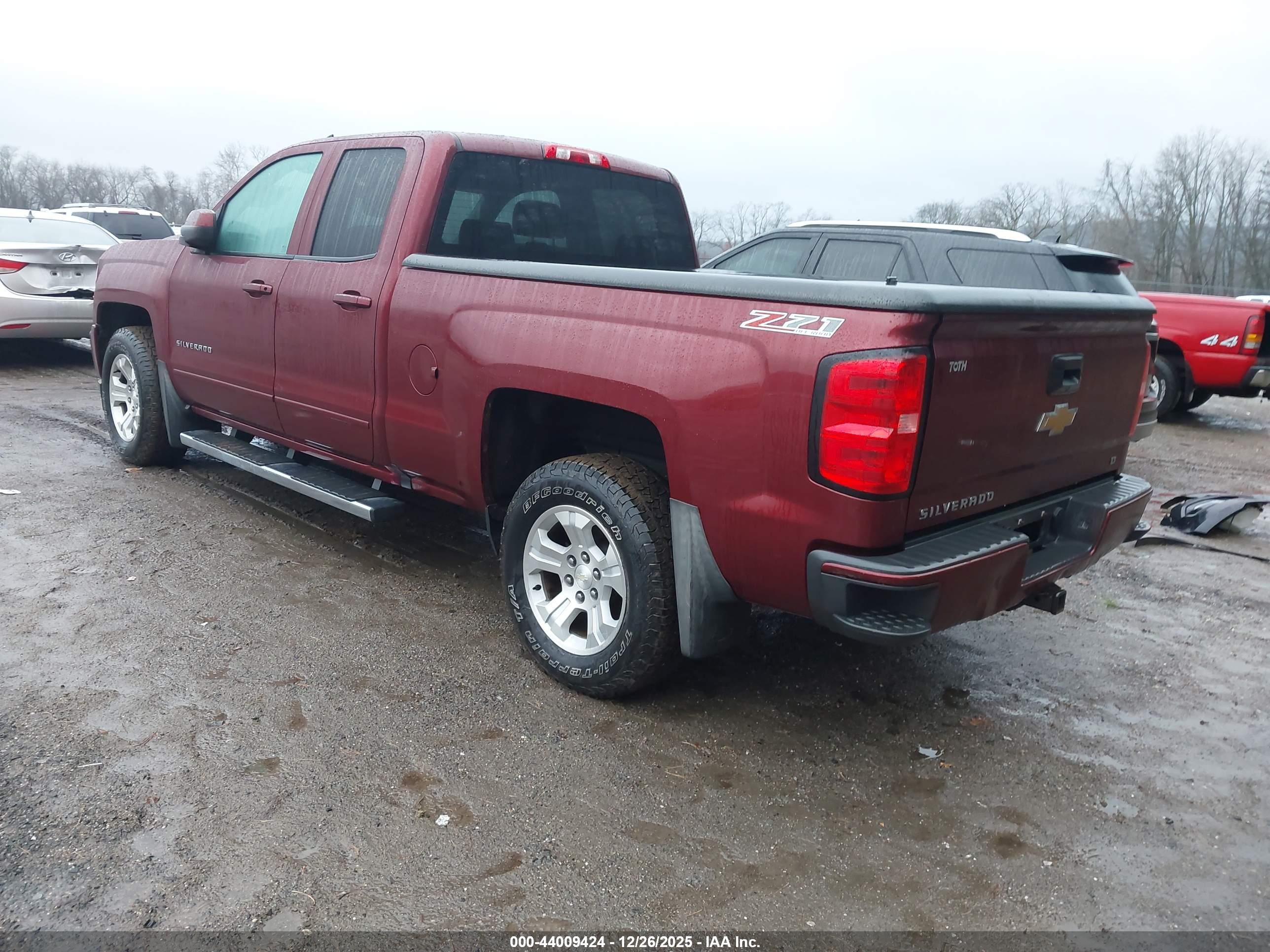 CHEVROLET SILVERADO image 3