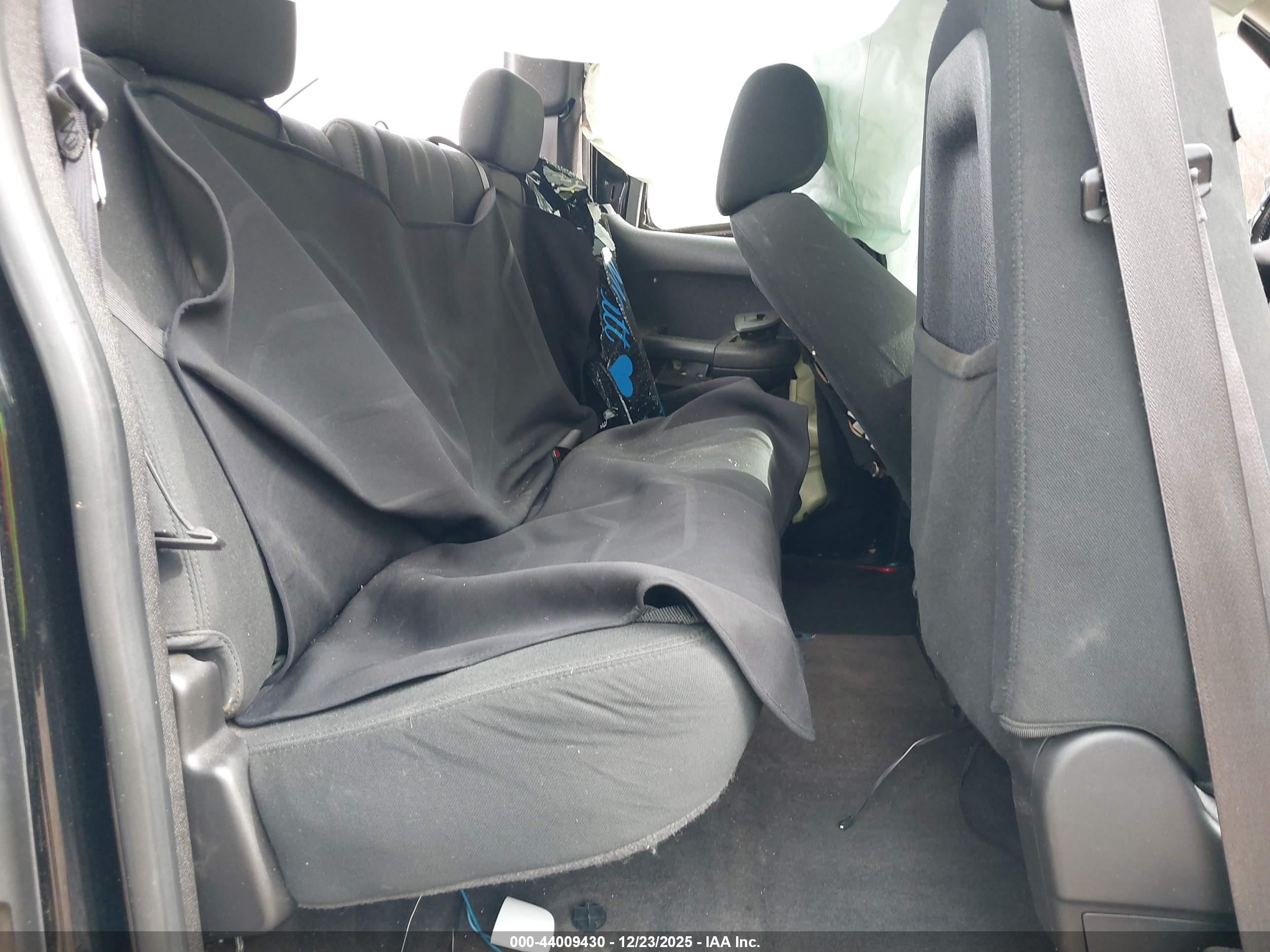 CHEVROLET SILVERADO image 8