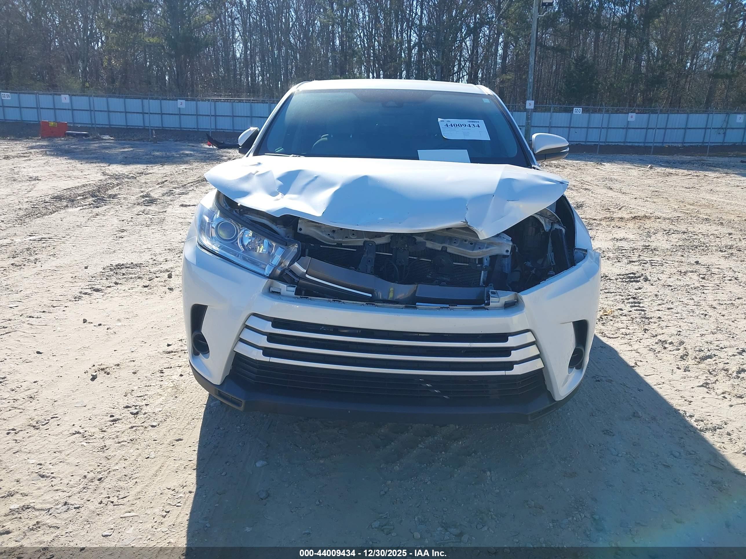 TOYOTA HIGHLANDER image 6