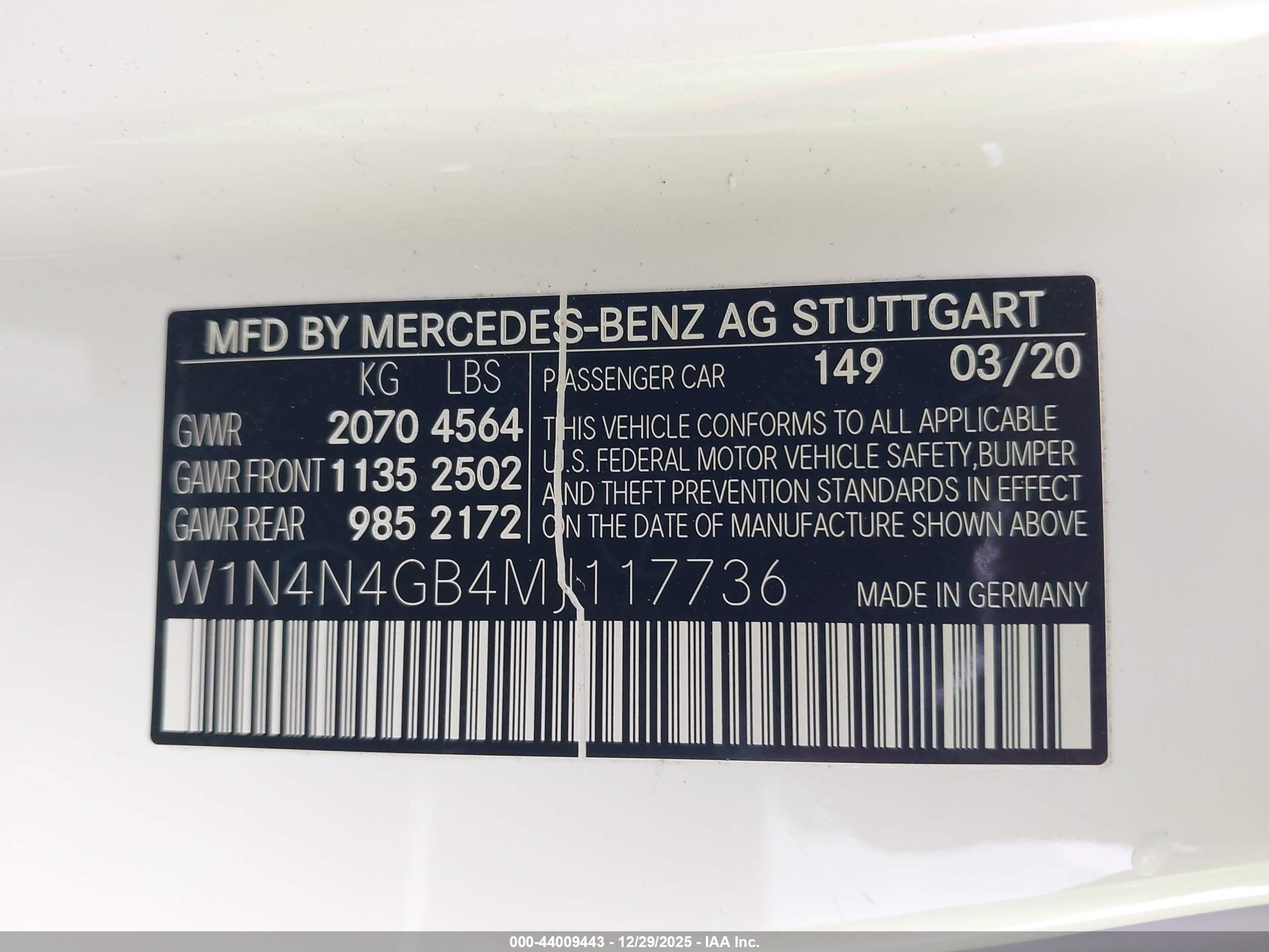 MERCEDES-BENZ GLA image 9