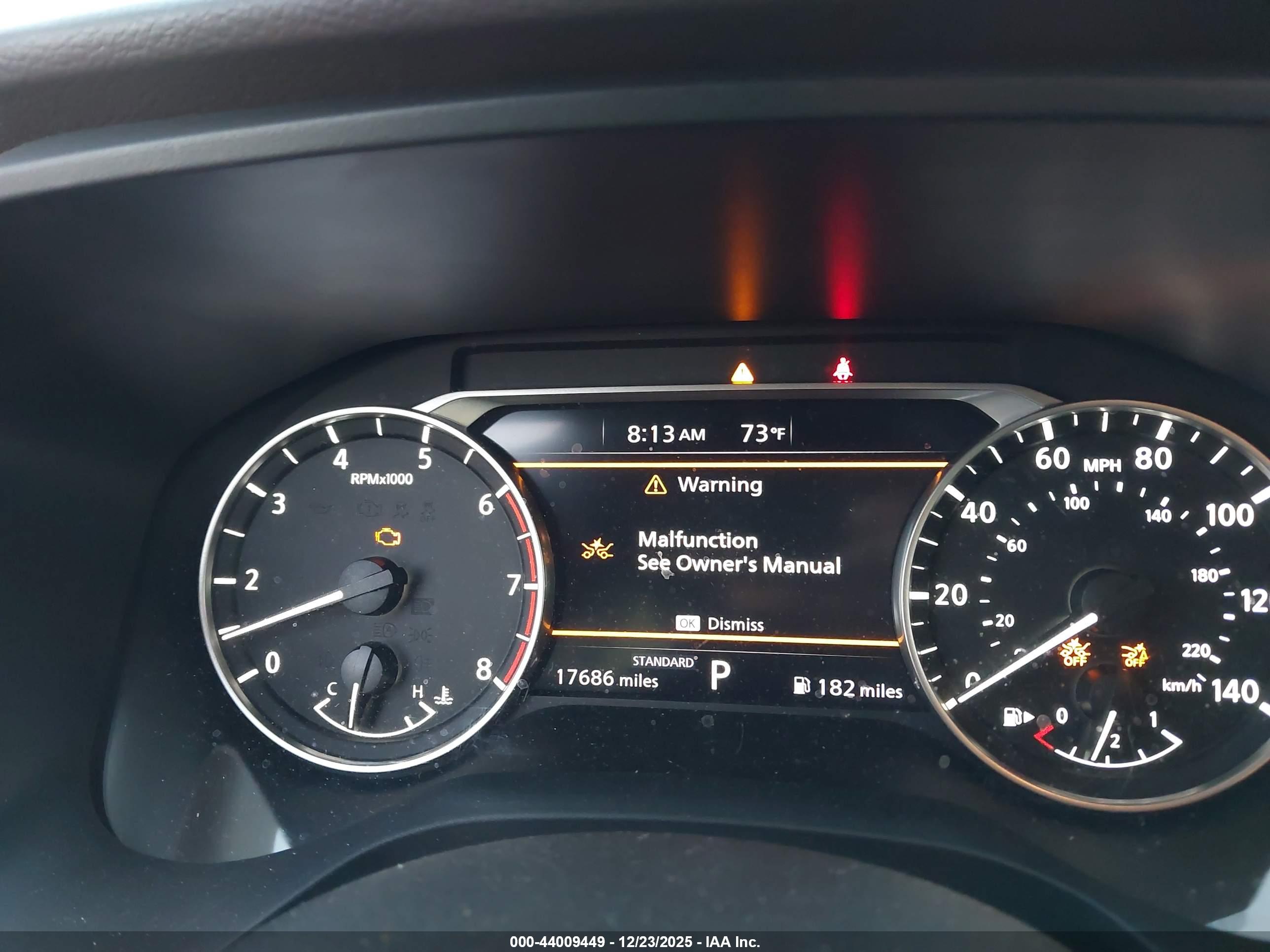 NISSAN ROGUE image 7