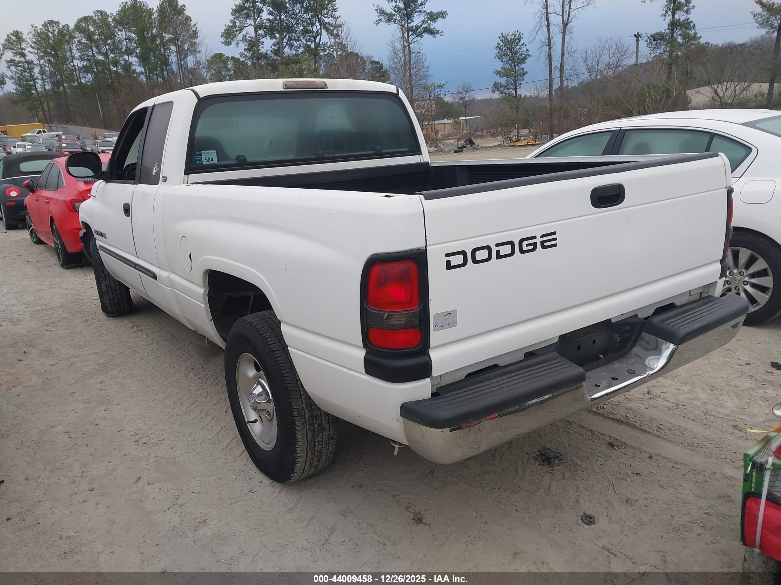 DODGE RAM image 3