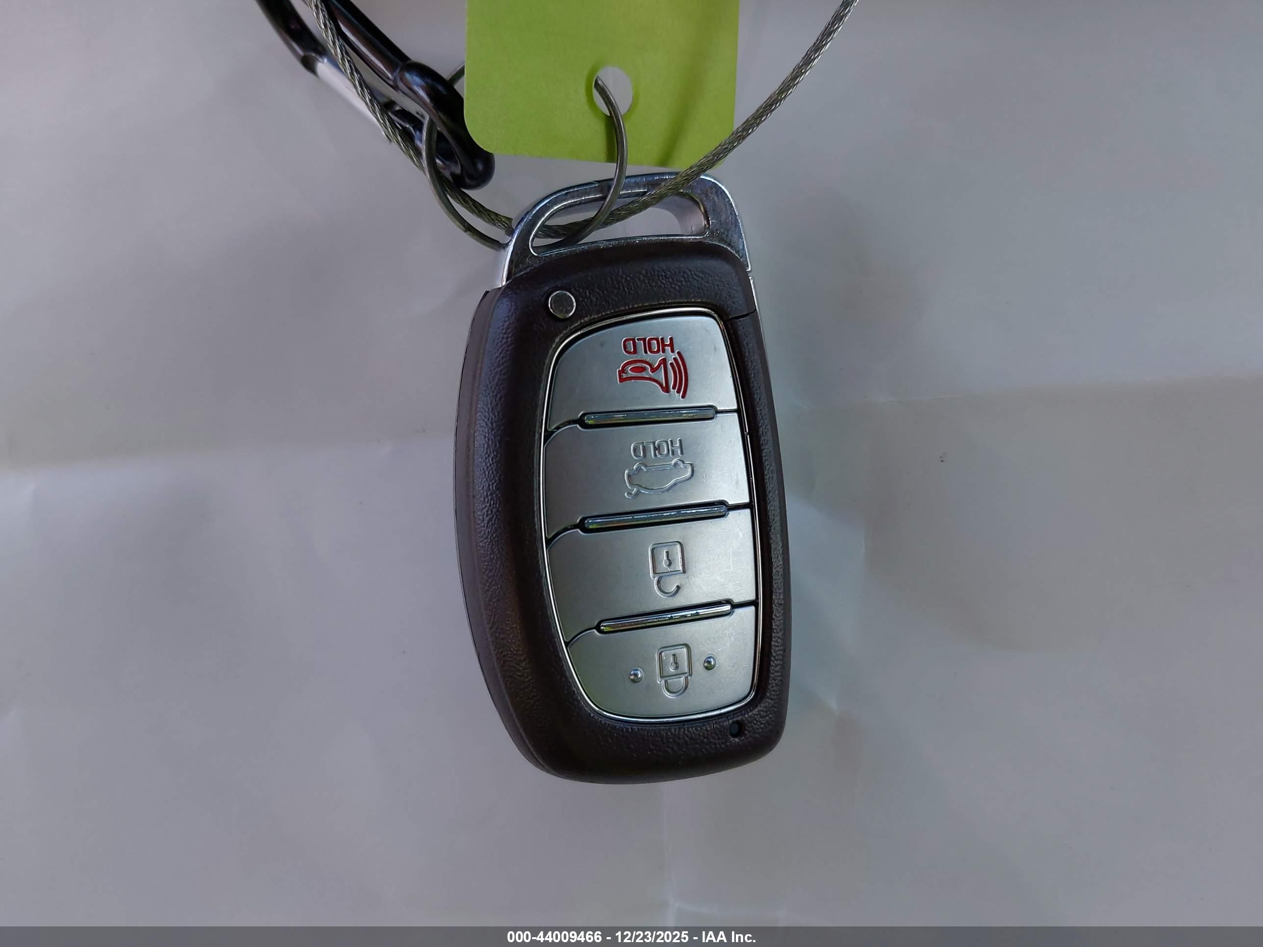 HYUNDAI SONATA image 11