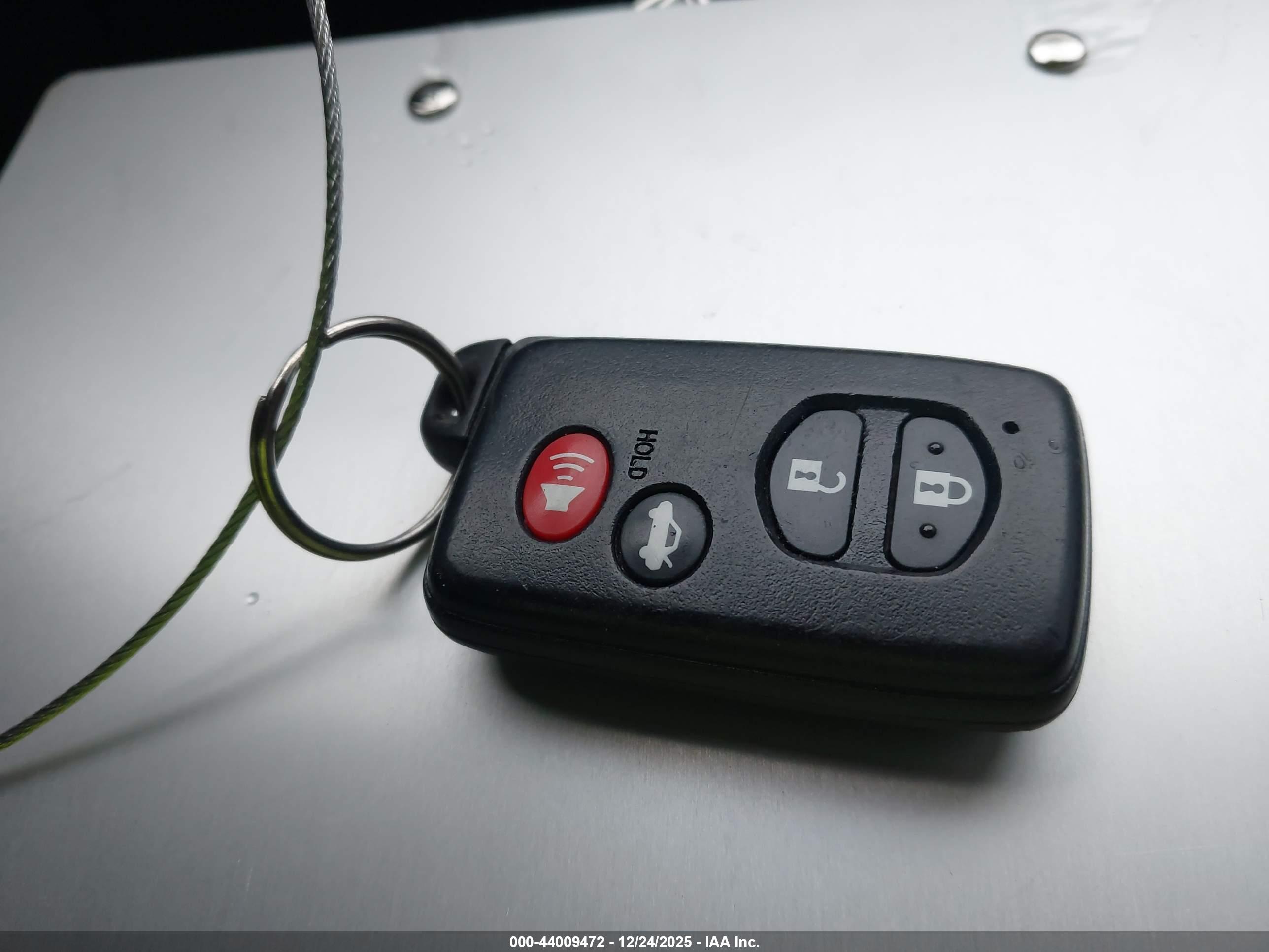 SUBARU FORESTER image 11