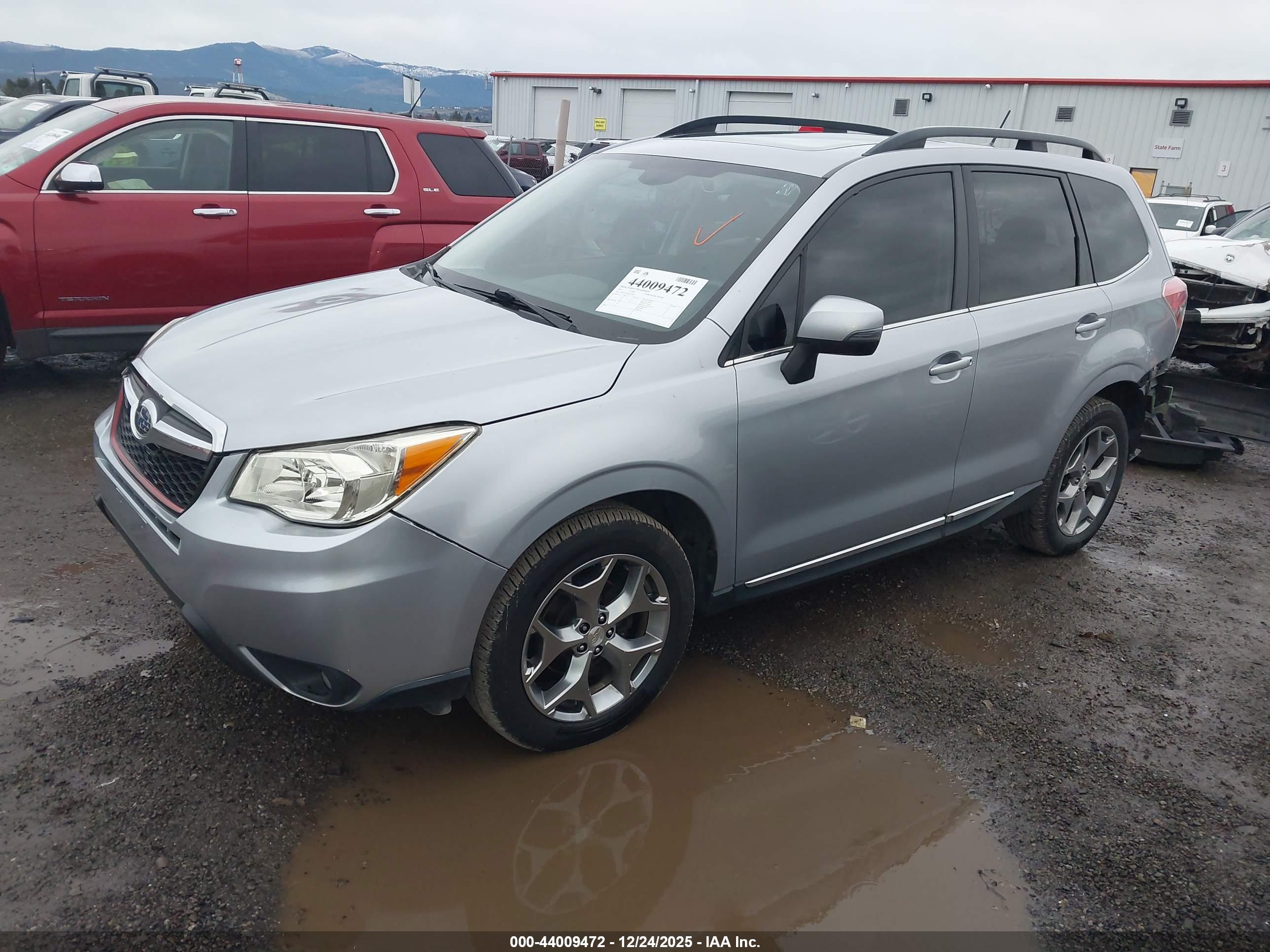 SUBARU FORESTER image 2