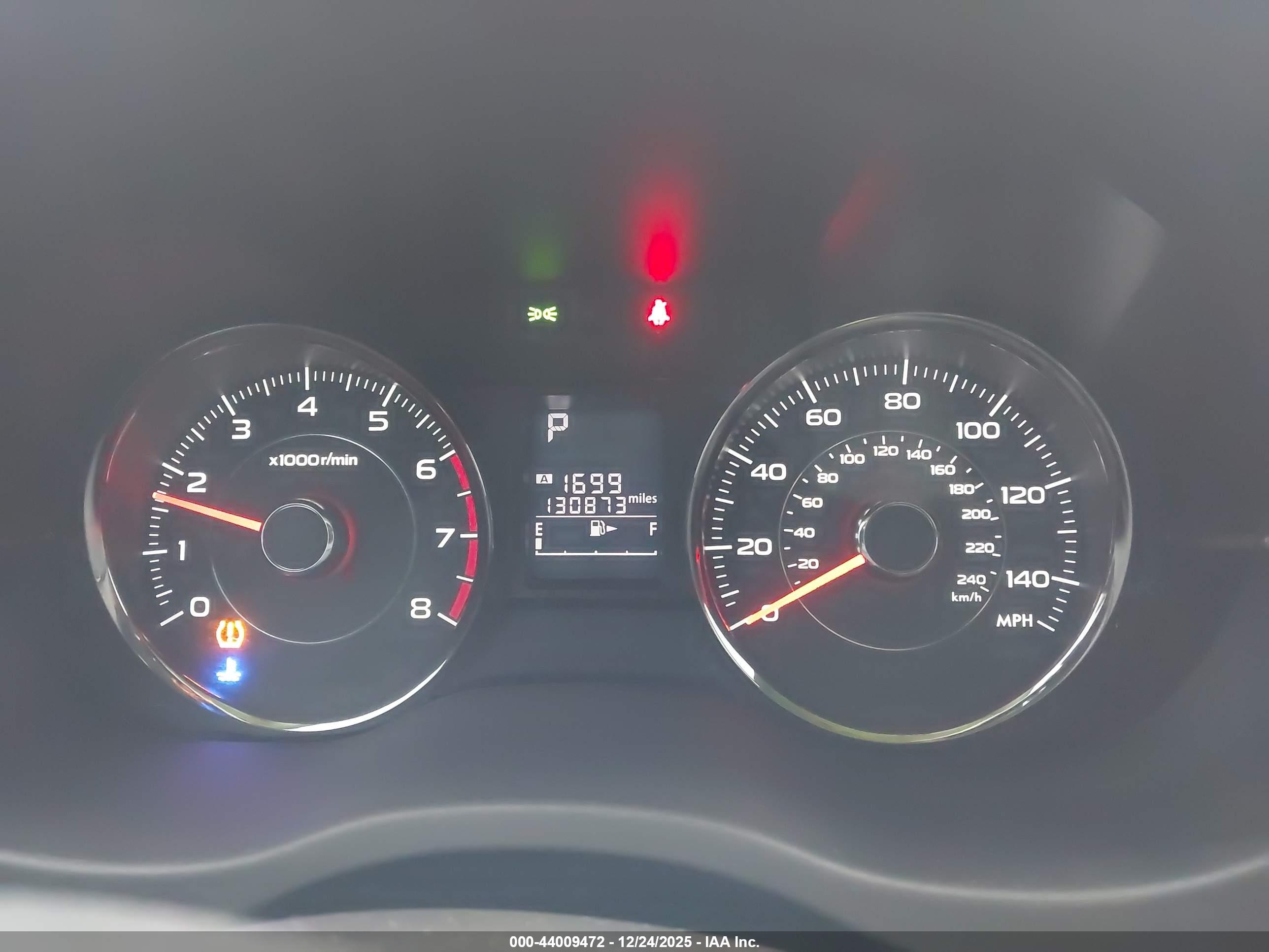 SUBARU FORESTER image 7