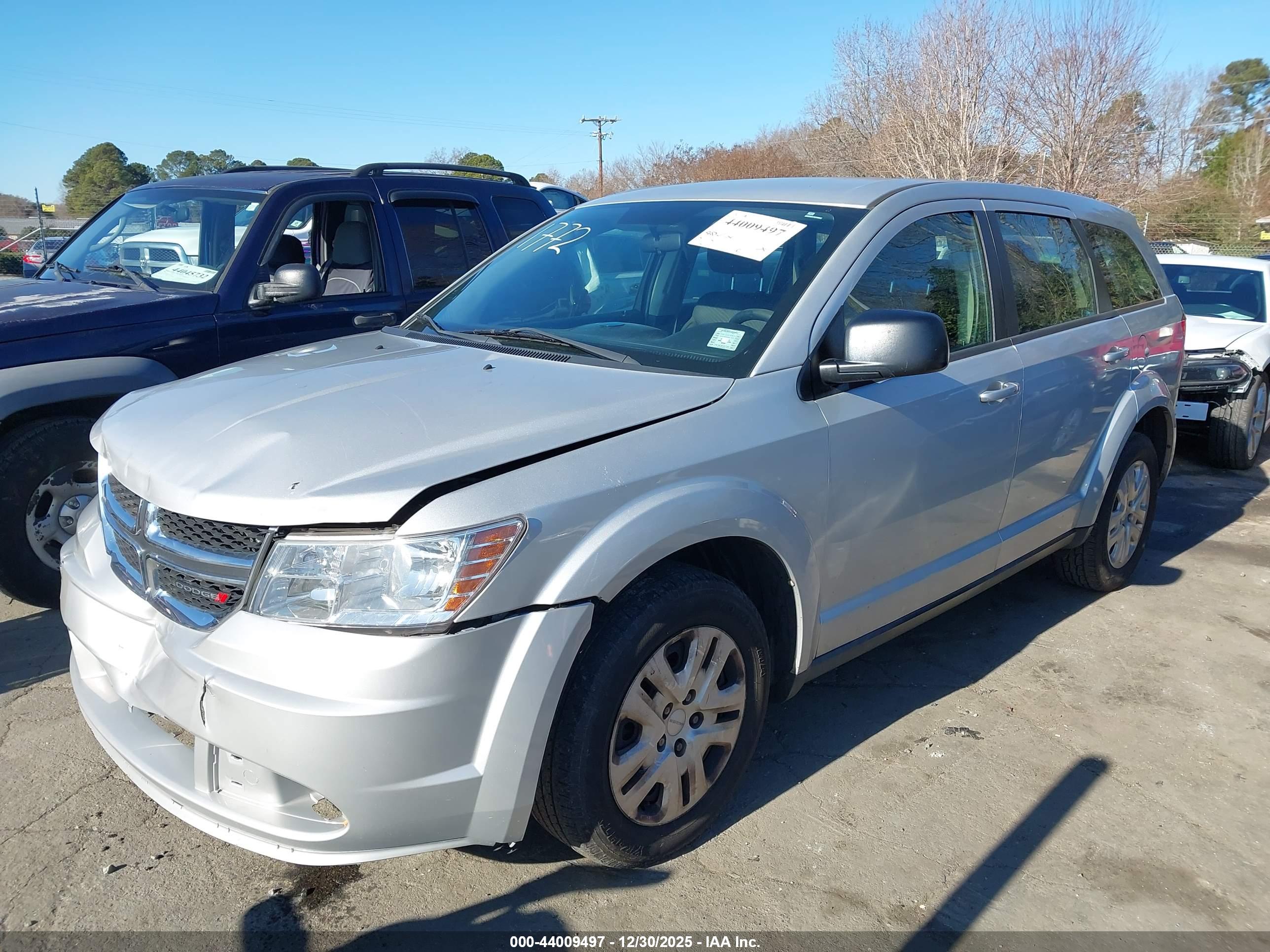 DODGE JOURNEY image 2