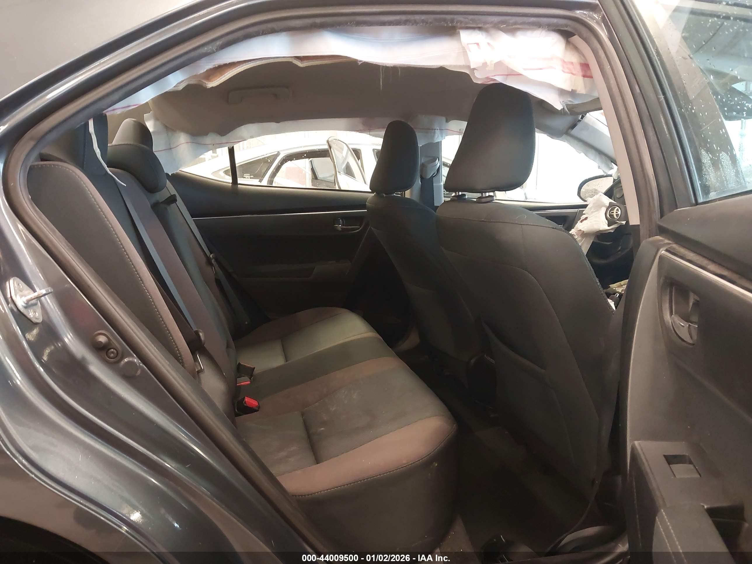 TOYOTA COROLLA image 8