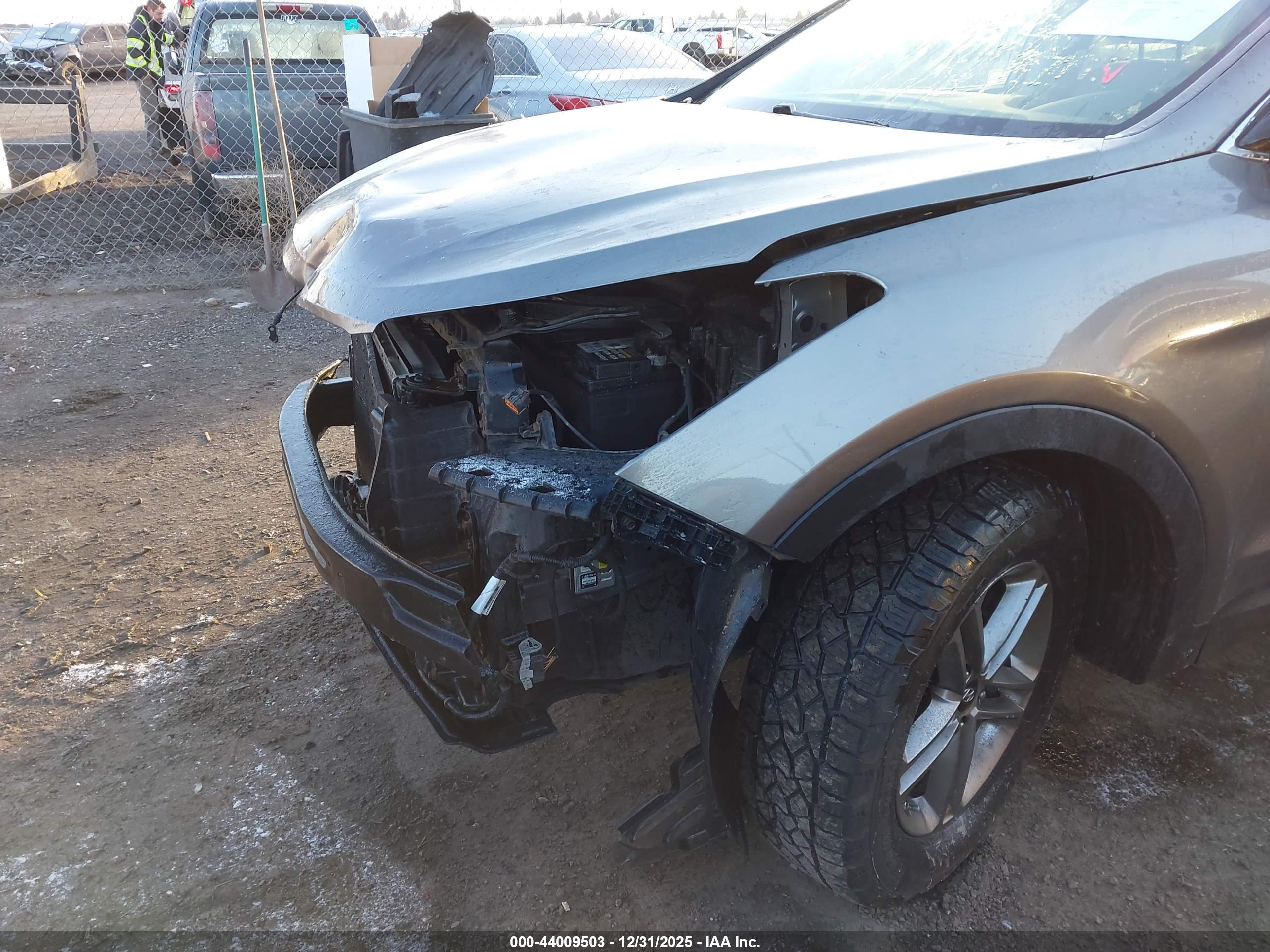 HYUNDAI SANTA image 6