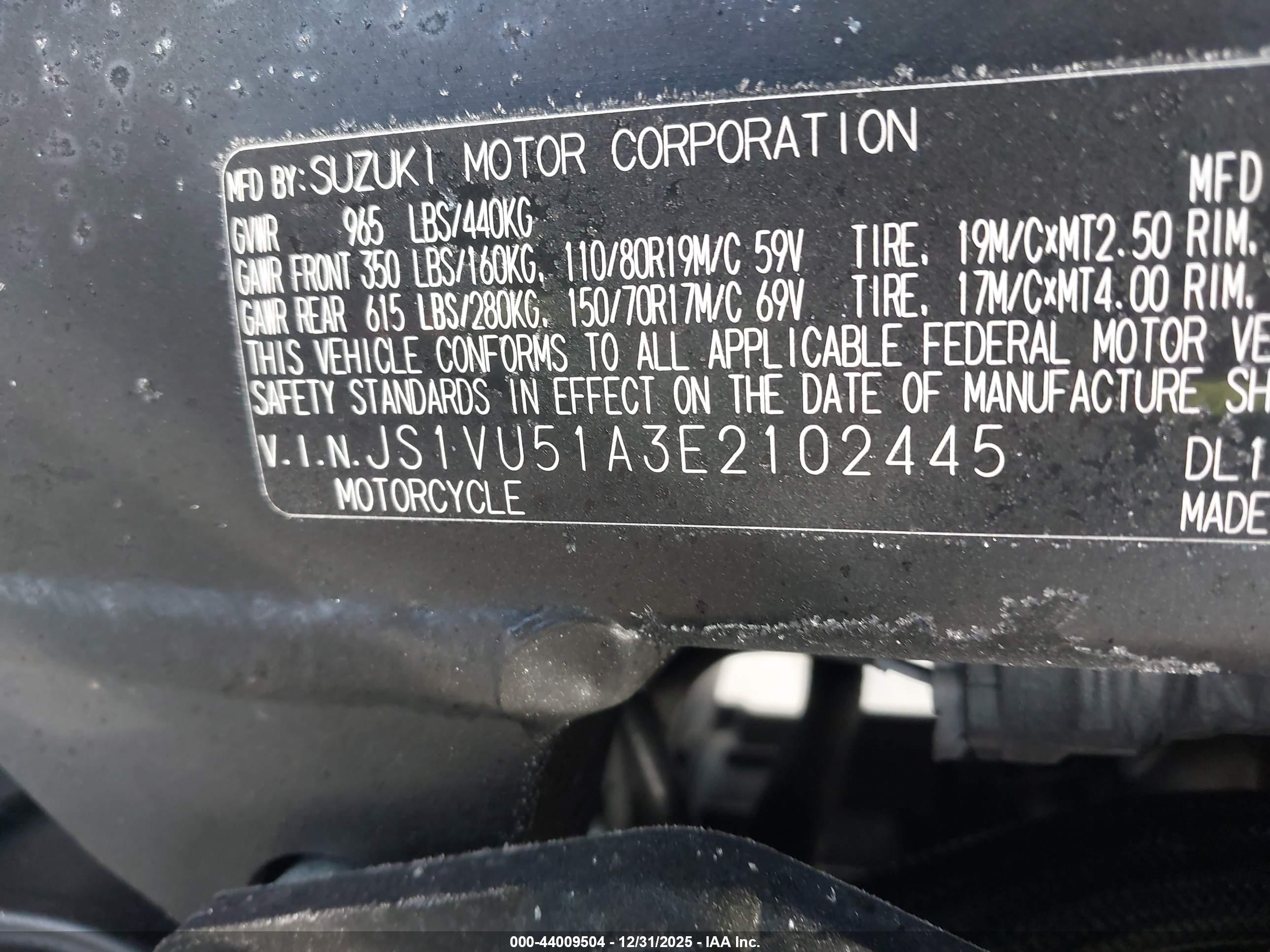 SUZUKI DL1000 image 10